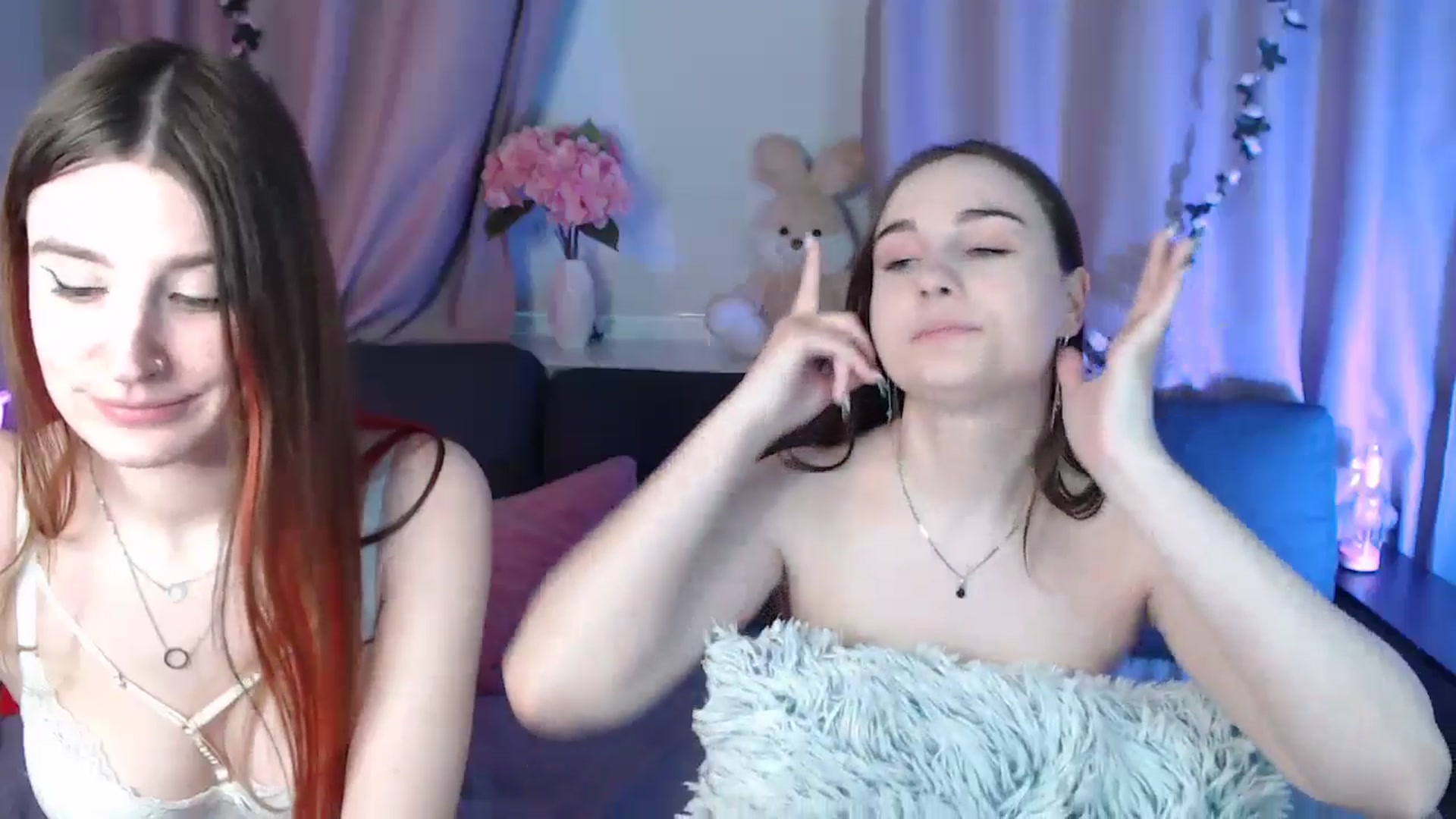 Gallery image thumbnail from LaneyGrey's myfreecams stream on, 01/17/2025, 13:56 image 16 of 20