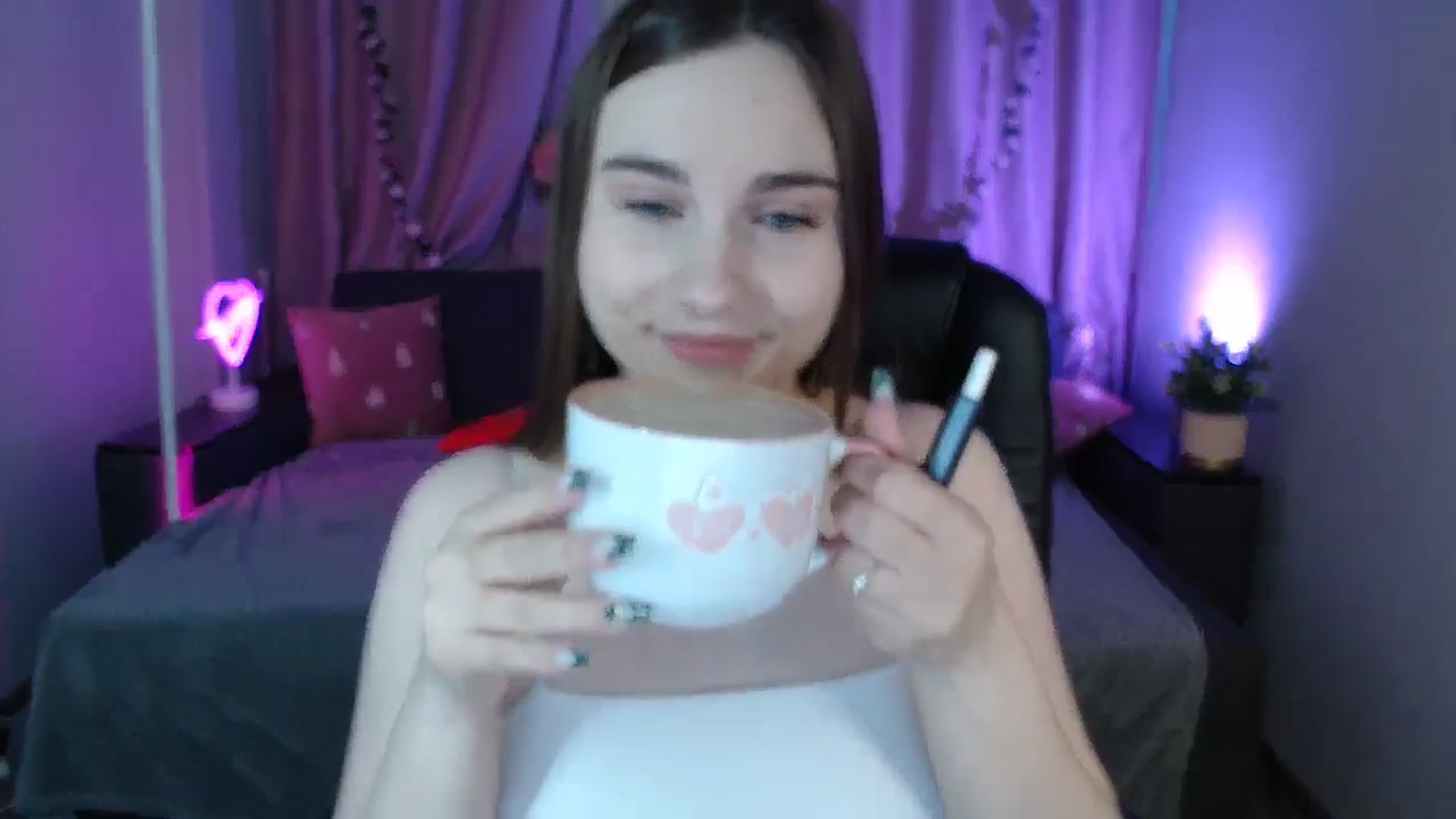 Gallery image thumbnail from LaneyGrey's myfreecams stream on, 01/20/2025, 09:56 image 2 of 20