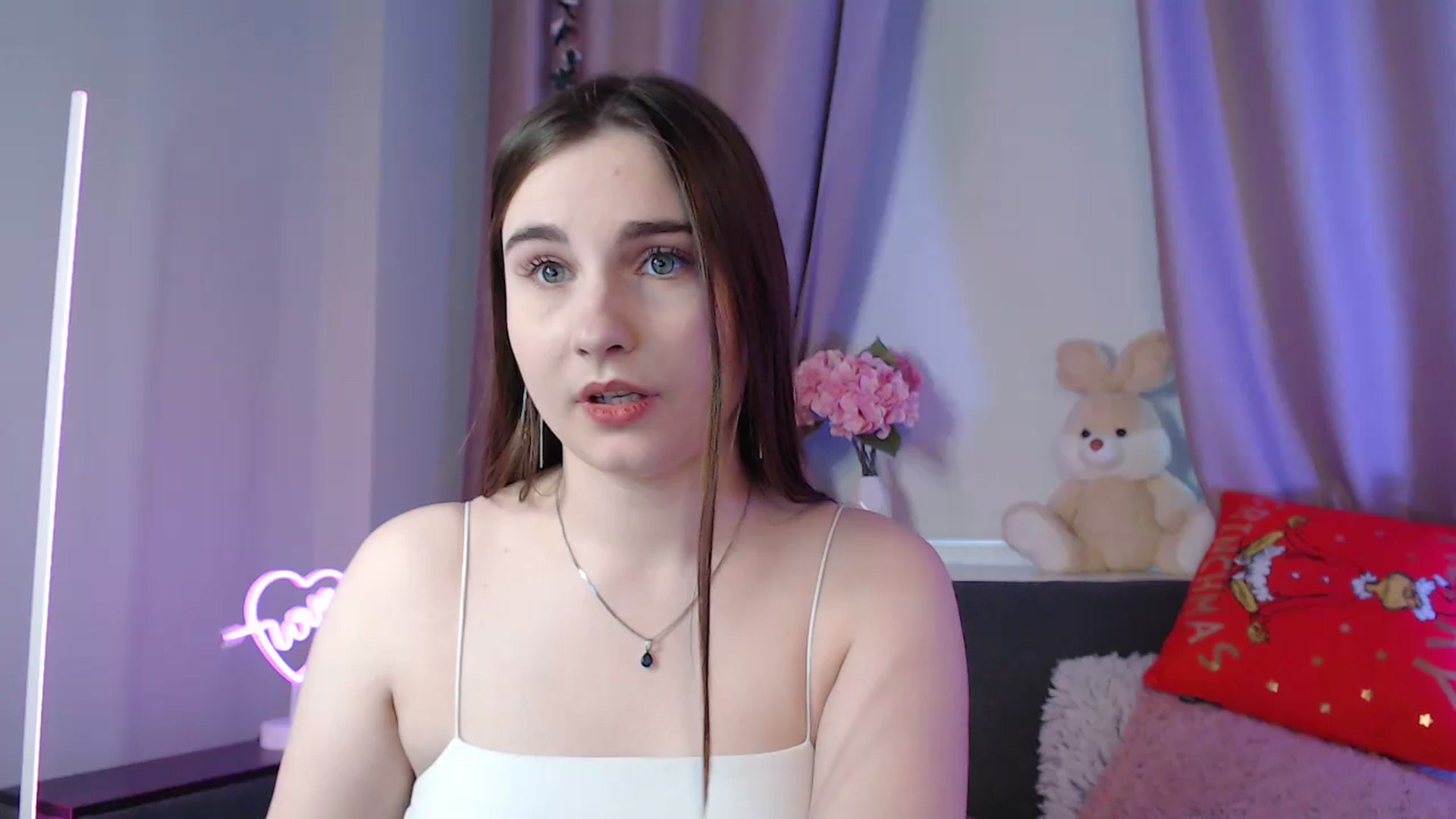 Gallery image thumbnail from LaneyGrey's myfreecams stream on, 01/20/2025, 11:58 image 1 of 20