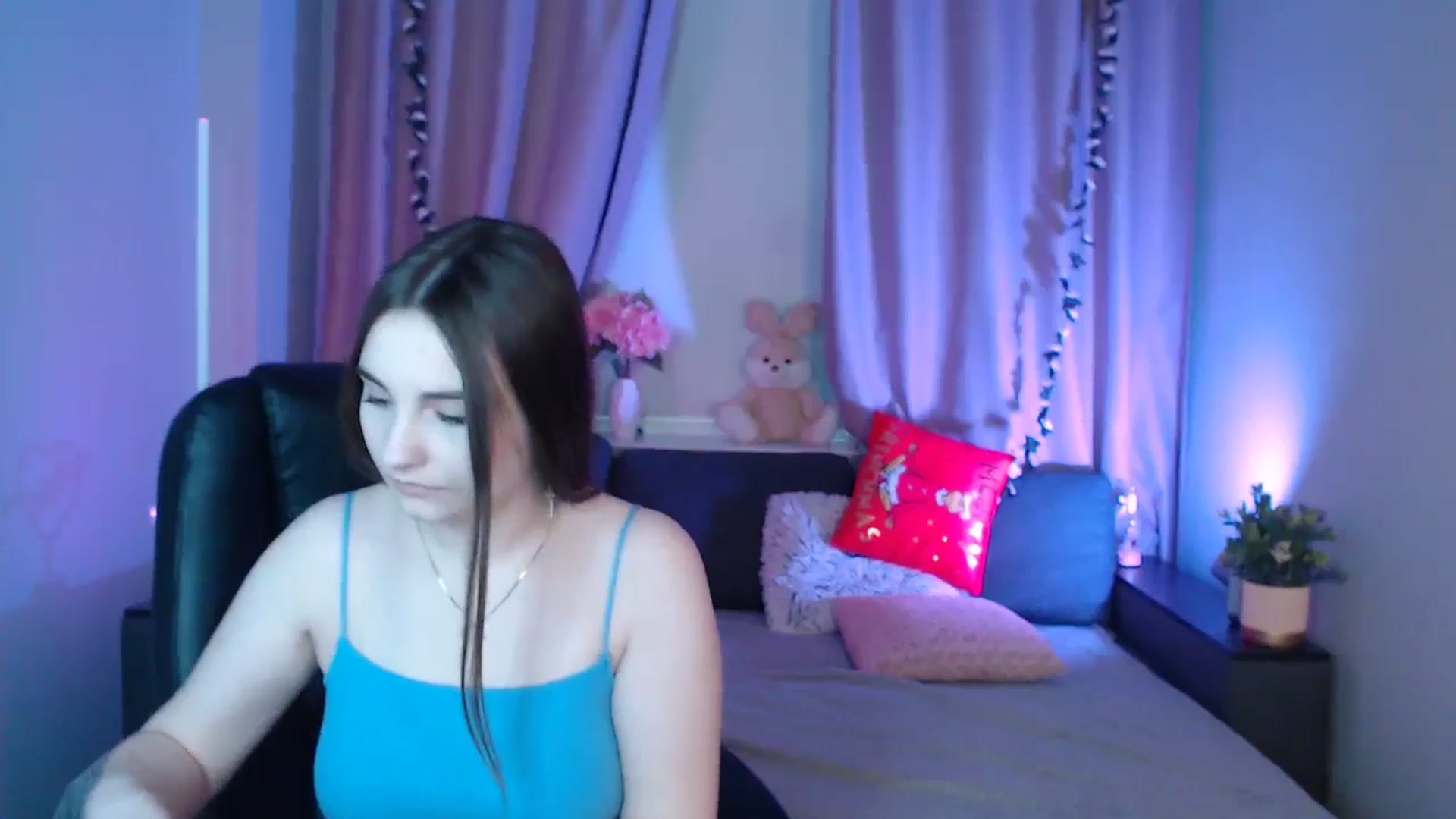 Gallery image thumbnail from LaneyGrey's myfreecams stream on, 01/22/2025, 09:56 image 2 of 20