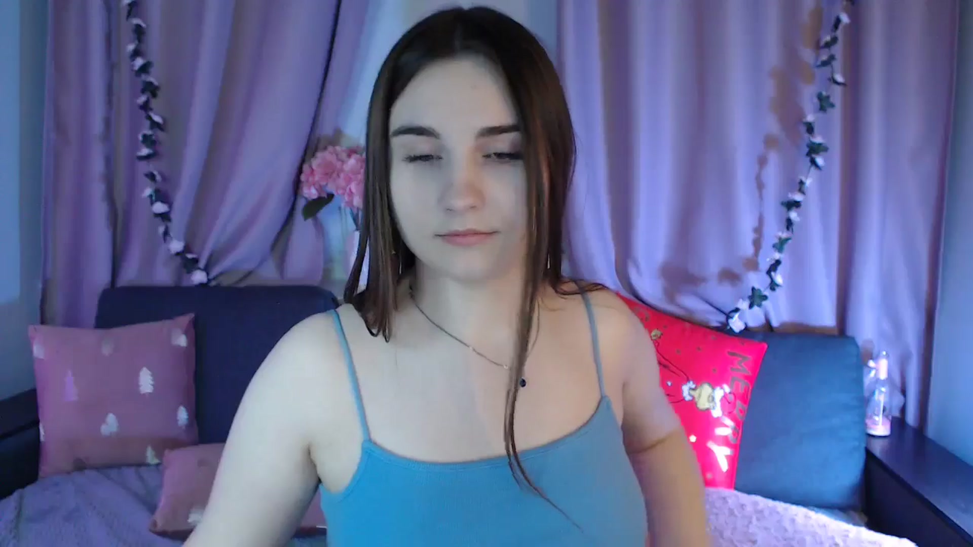Gallery image thumbnail from LaneyGrey's myfreecams stream on, 01/22/2025, 12:55 image 2 of 20