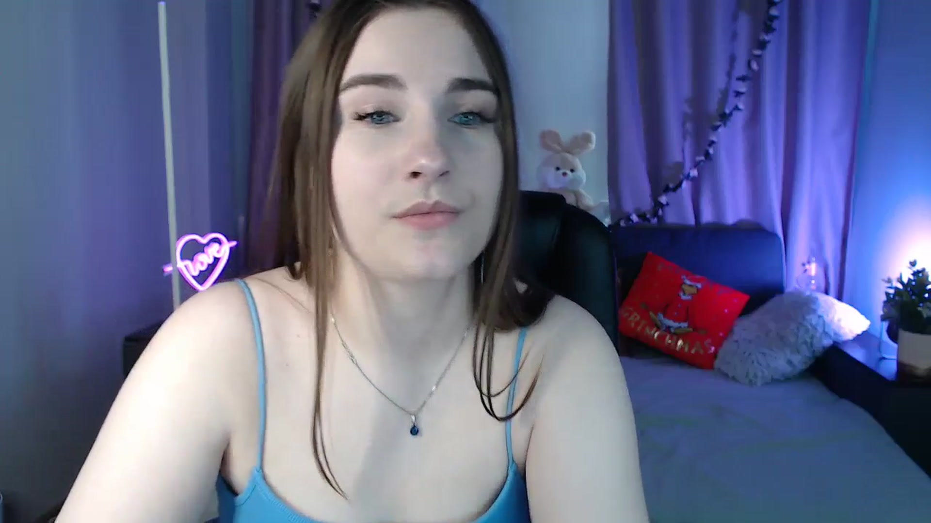 Gallery image thumbnail from LaneyGrey's myfreecams stream on, 02/02/2025, 10:28 image 3 of 20
