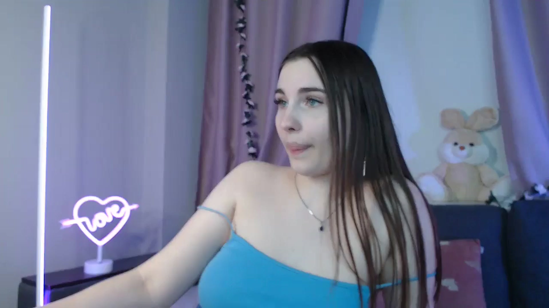 Gallery image thumbnail from LaneyGrey's myfreecams stream on, 02/02/2025, 13:57 image 19 of 20