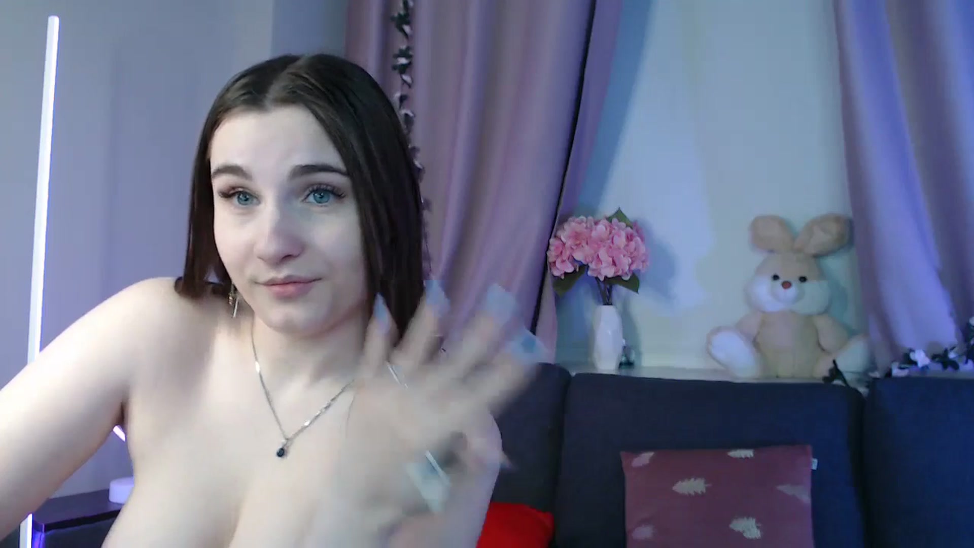 Gallery image thumbnail from LaneyGrey's myfreecams stream on, 02/02/2025, 14:38 image 19 of 20