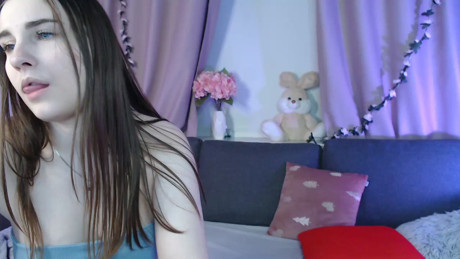 Gallery image thumbnail from LaneyGrey's myfreecams stream on, 02/04/2025, 14:50 image 20 of 20