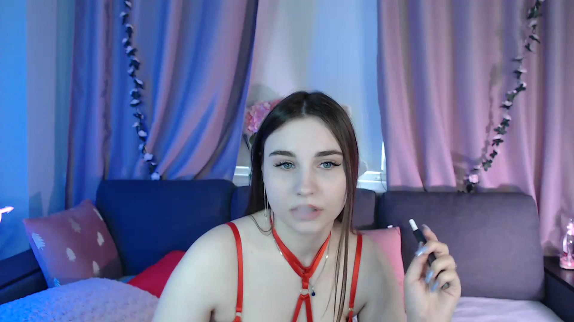 Gallery image thumbnail from LaneyGrey's myfreecams stream on, 02/14/2025, 09:25 image 20 of 20
