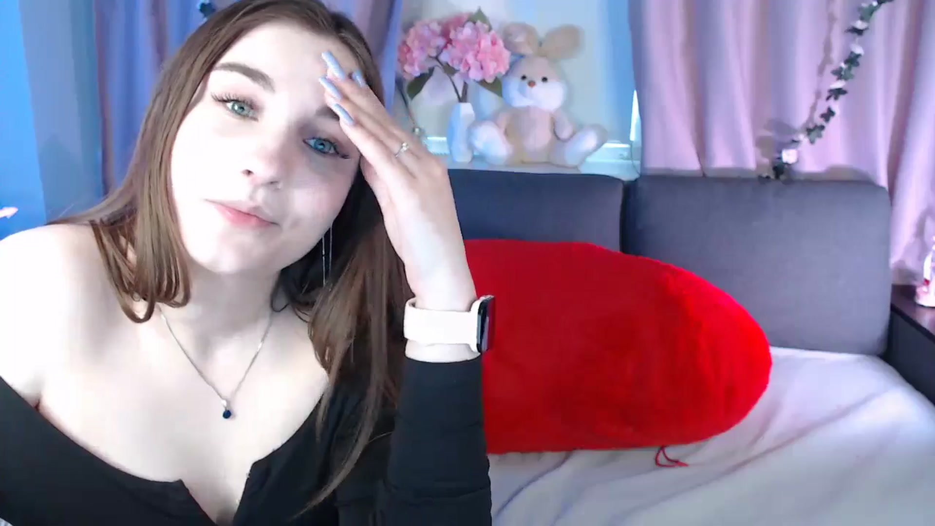 Gallery image thumbnail from LaneyGrey's myfreecams stream on, 02/16/2025, 10:04 image 7 of 20