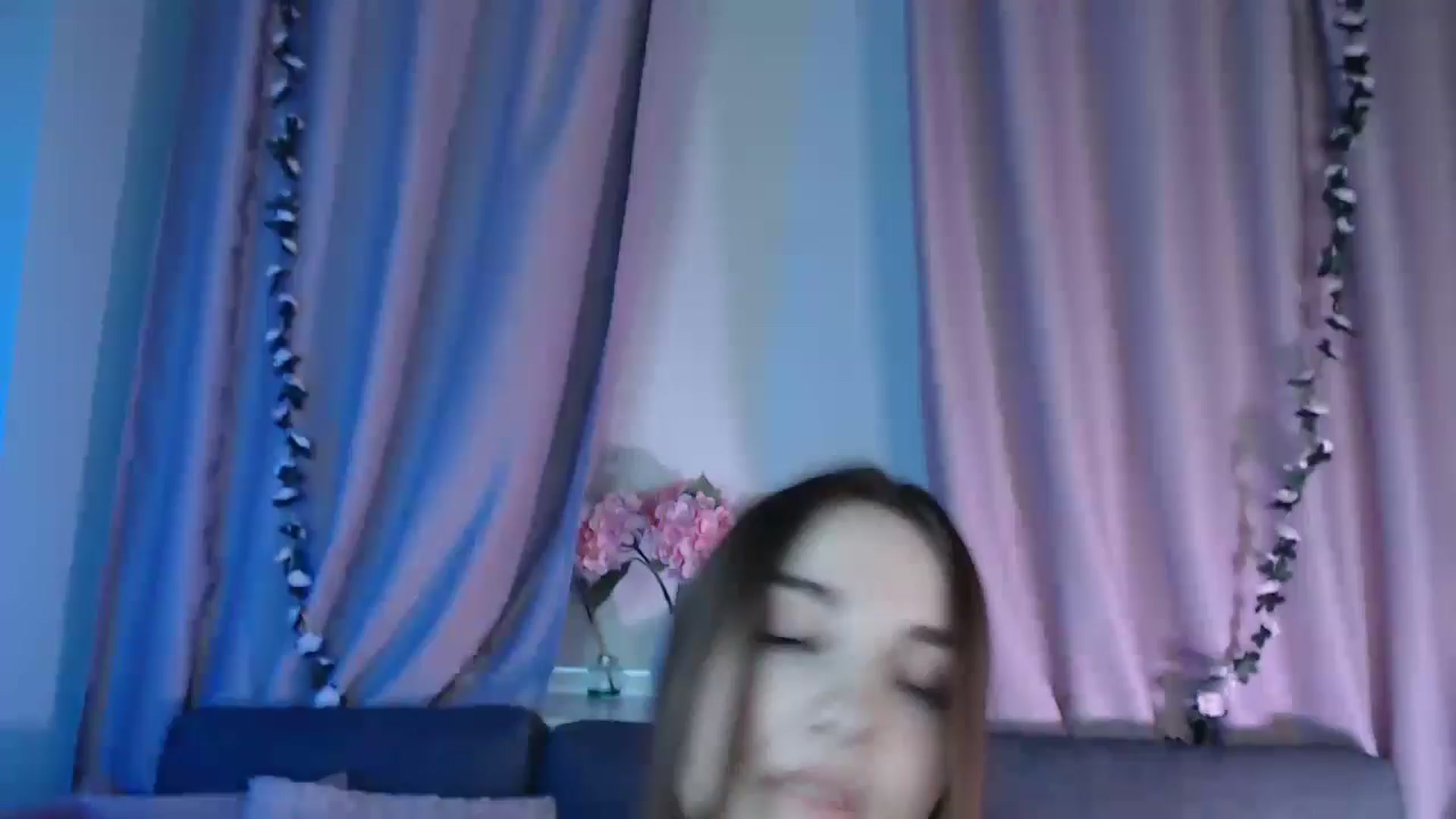 Gallery image thumbnail from LaneyGrey's myfreecams stream on, 02/23/2025, 11:06 image 7 of 20