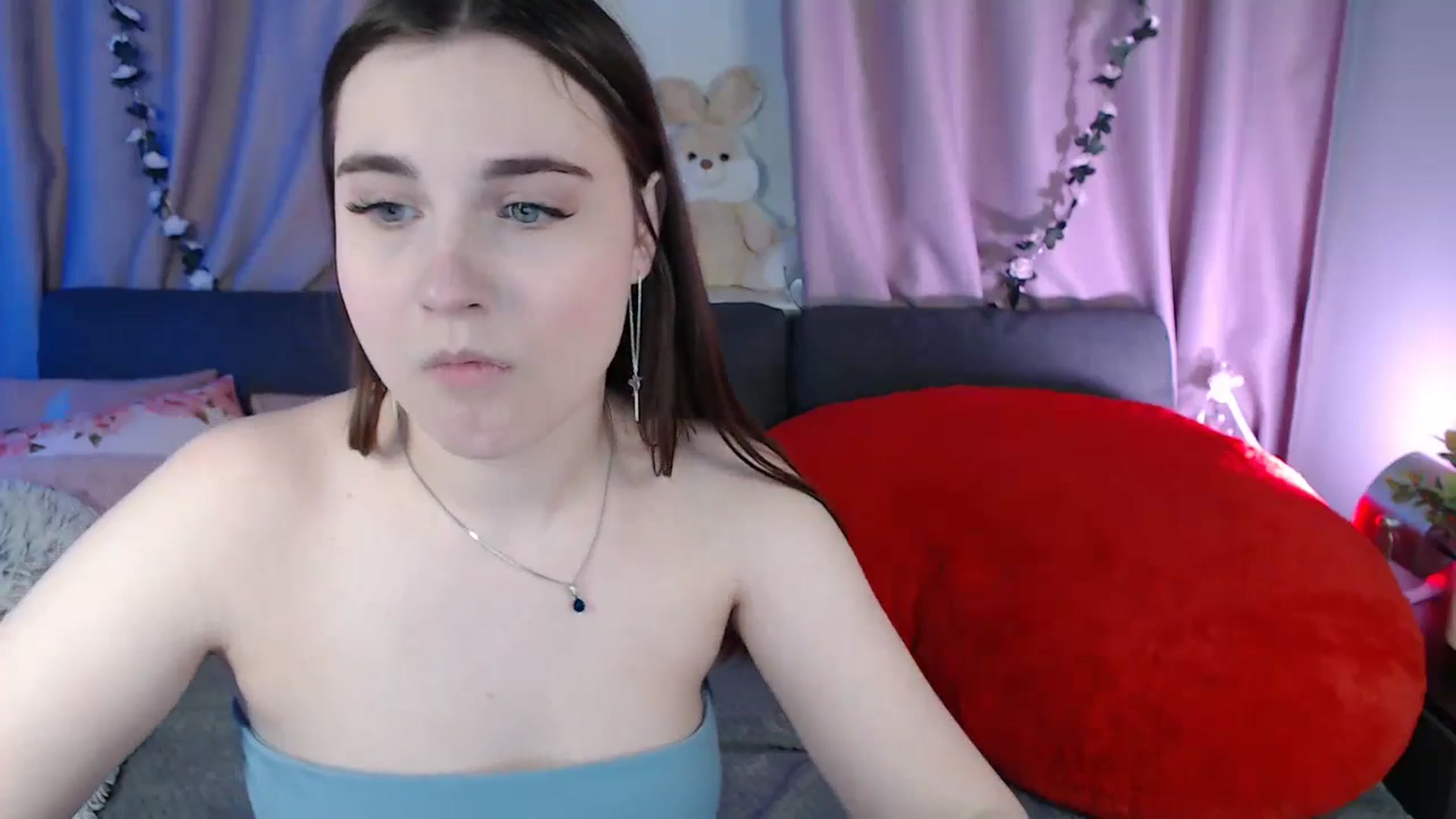 Gallery image thumbnail from LaneyGrey's myfreecams stream on, 03/02/2025, 11:42 image 15 of 20