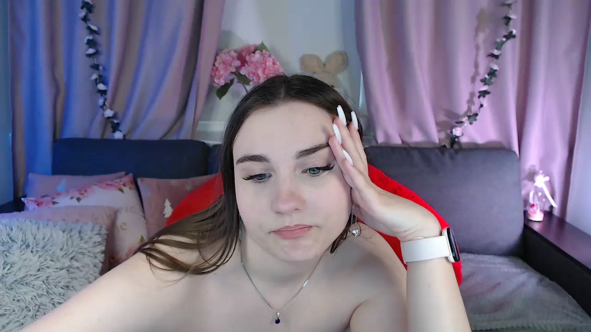 Gallery image thumbnail from LaneyGrey's myfreecams stream on, 03/02/2025, 14:52 image 11 of 20