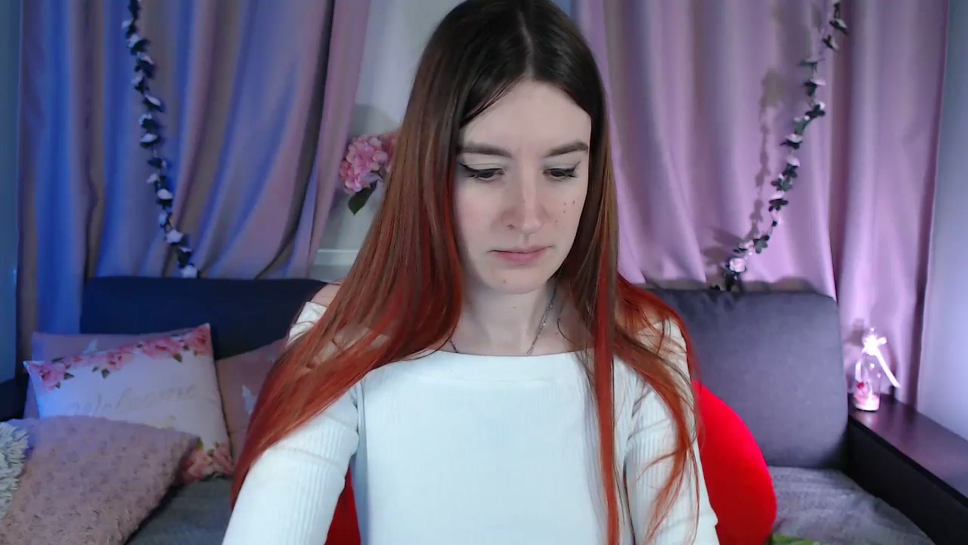 Gallery image thumbnail from LaneyGrey's myfreecams stream on, 03/03/2025, 14:54 image 8 of 20