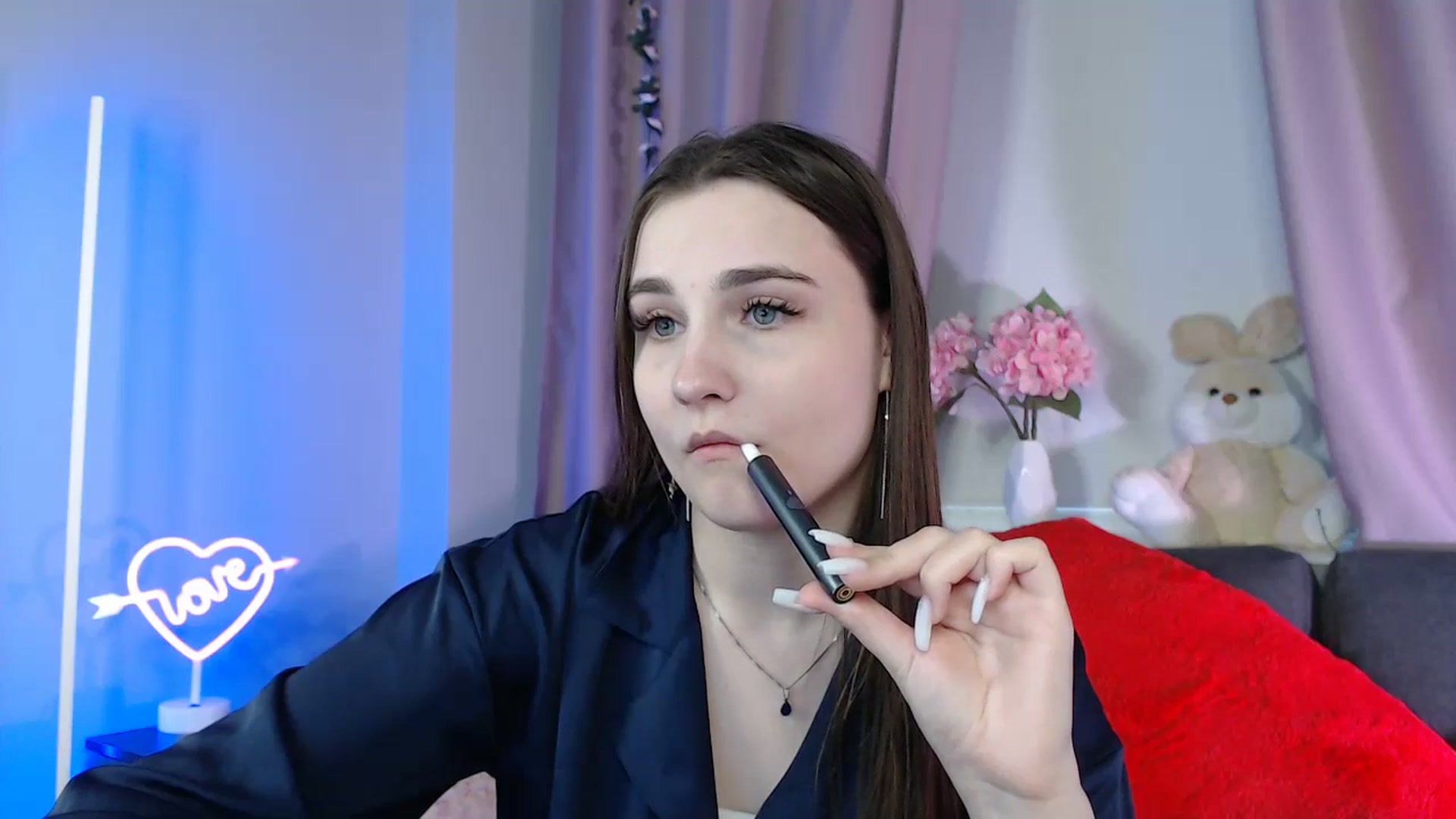 Gallery image thumbnail from LaneyGrey's myfreecams stream on, 03/09/2025, 14:34 image 18 of 20