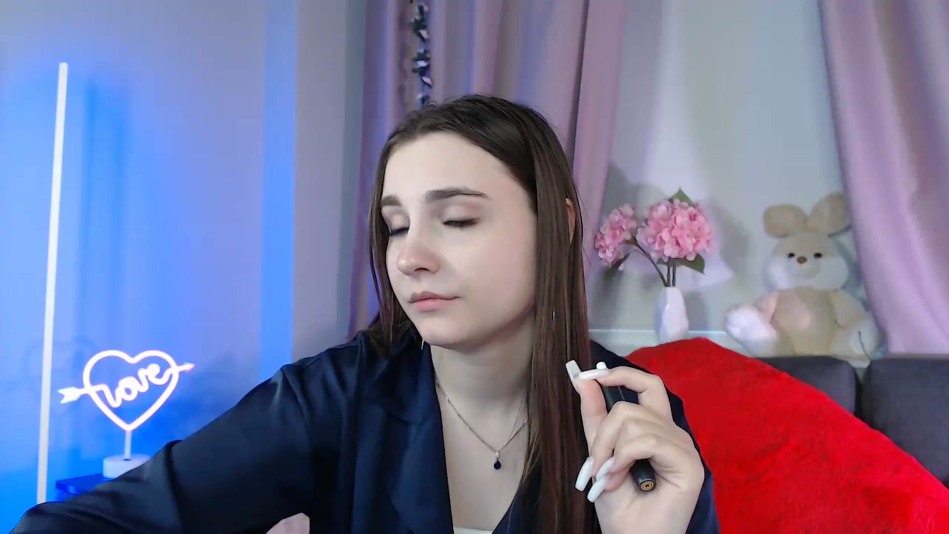 Gallery image thumbnail from LaneyGrey's myfreecams stream on, 03/09/2025, 14:34 image 20 of 20