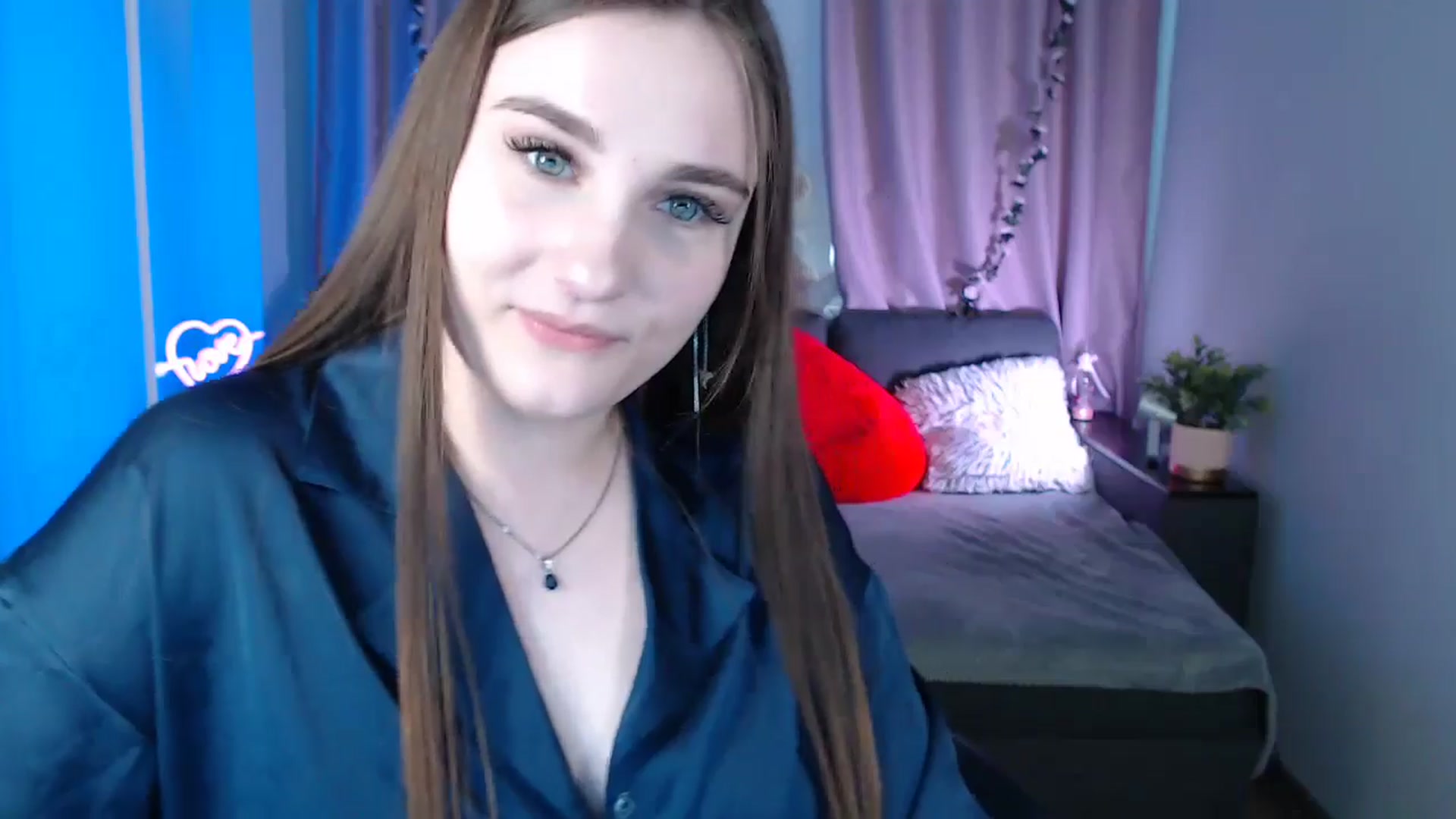 Gallery image thumbnail from LaneyGrey's myfreecams stream on, 03/10/2025, 10:55 image 8 of 20