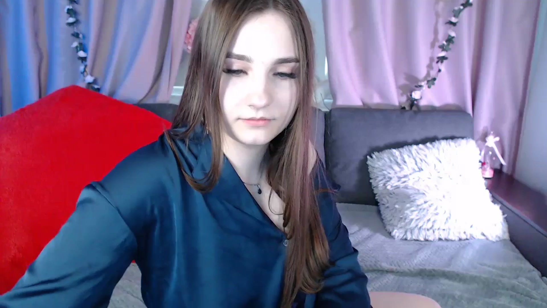 Gallery image thumbnail from LaneyGrey's myfreecams stream on, 03/10/2025, 12:19 image 11 of 20