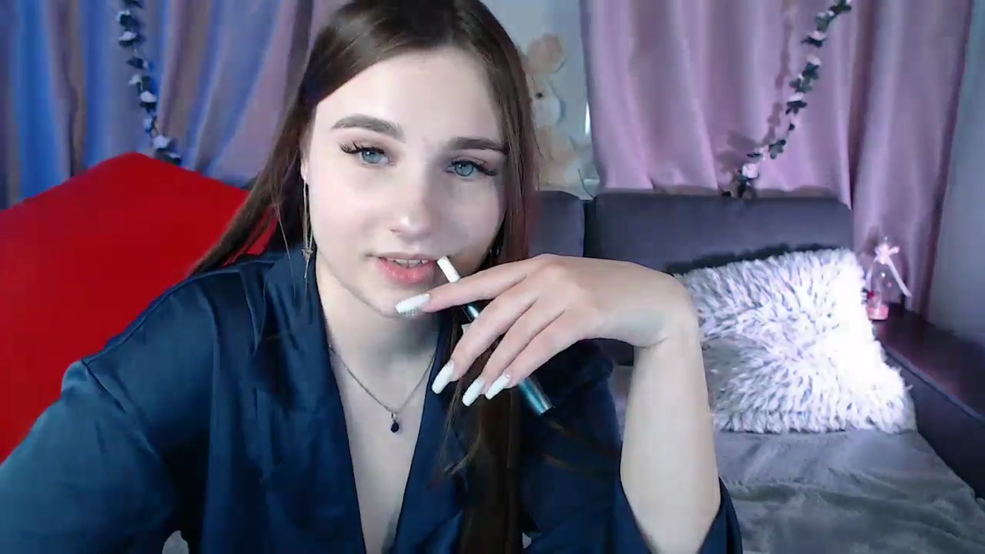 Gallery image thumbnail from LaneyGrey's myfreecams stream on, 03/10/2025, 12:19 image 2 of 20
