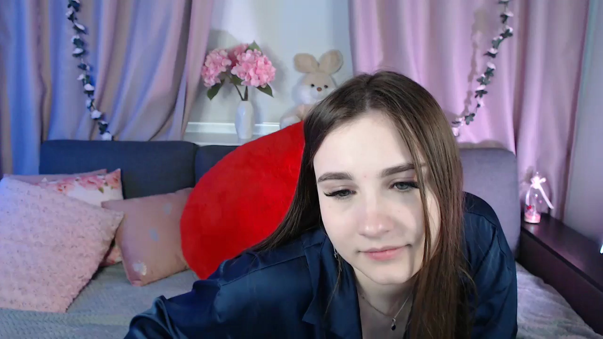 Gallery image thumbnail from LaneyGrey's myfreecams stream on, 03/10/2025, 14:00 image 18 of 20