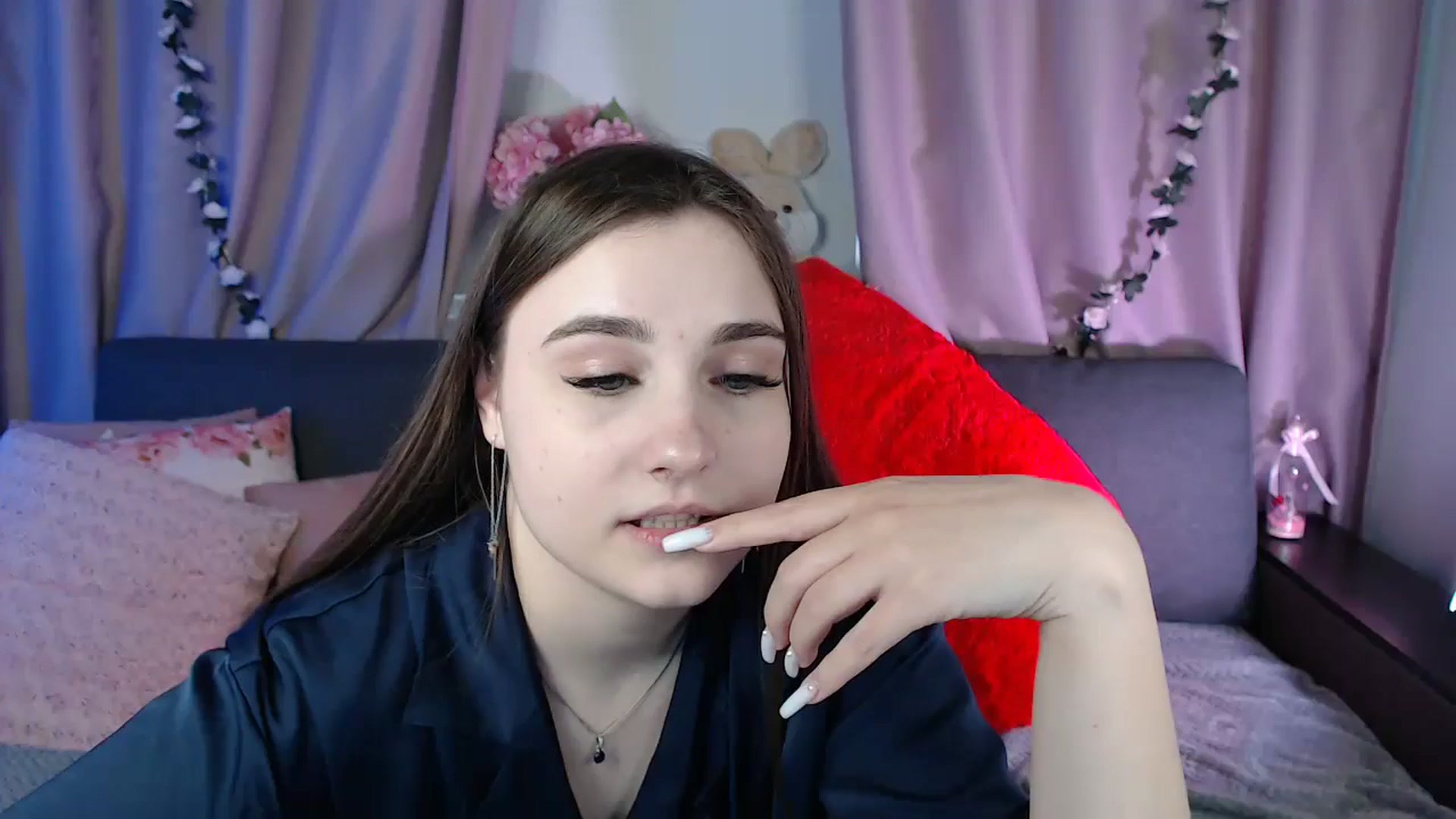 Gallery image thumbnail from LaneyGrey's myfreecams stream on, 03/10/2025, 14:00 image 9 of 20