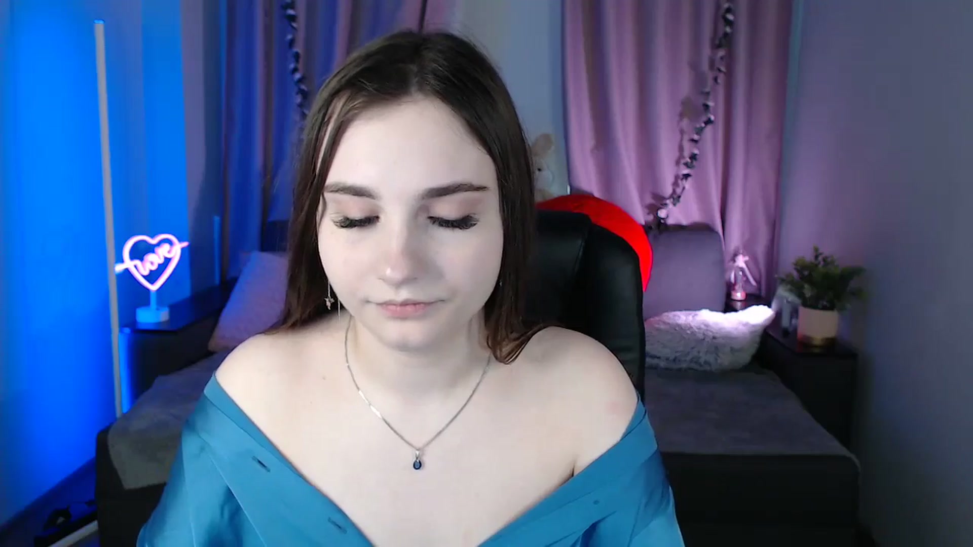 Gallery image thumbnail from LaneyGrey's myfreecams stream on, 03/11/2025, 09:44 image 16 of 20