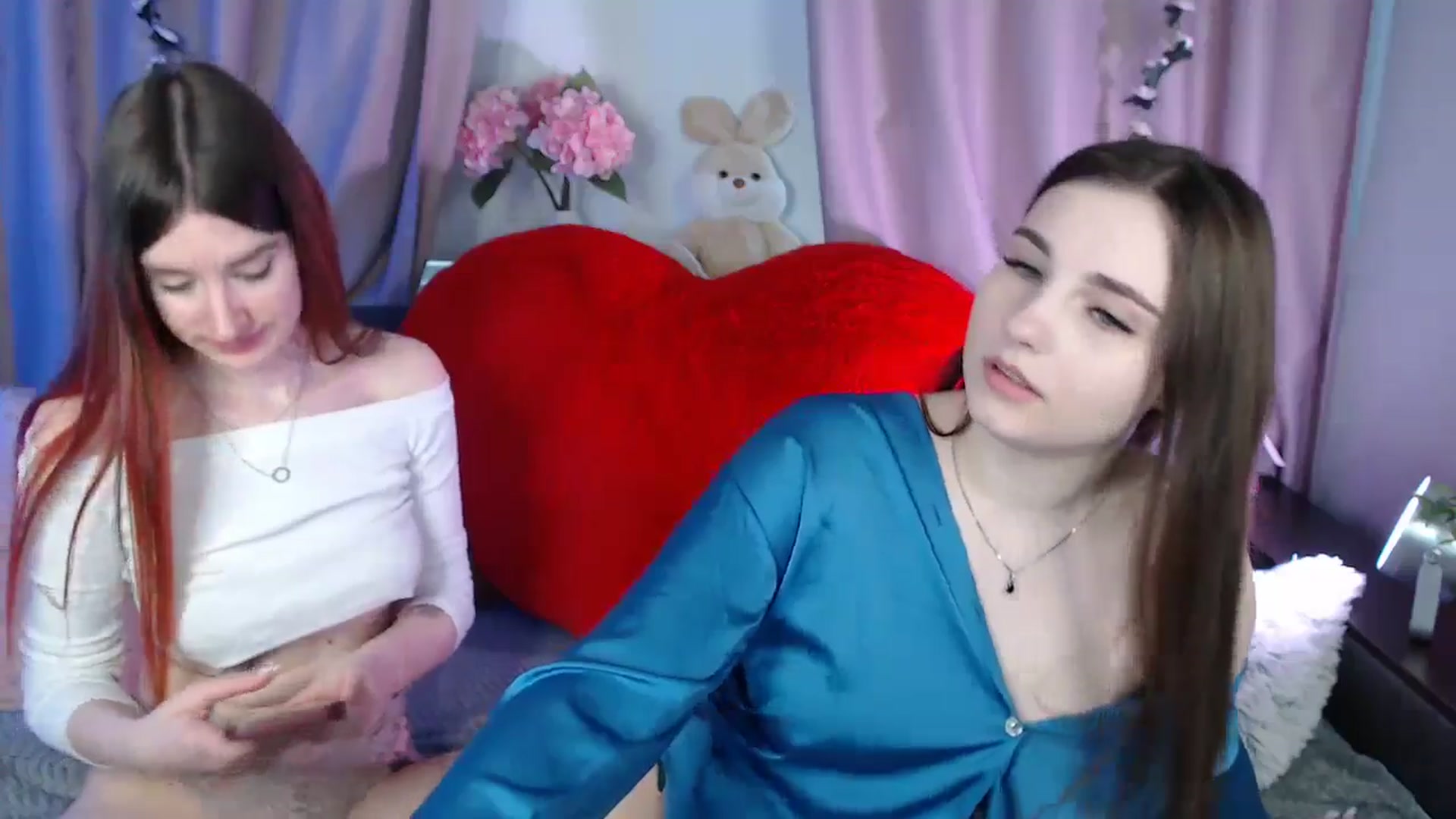 Gallery image thumbnail from LaneyGrey's myfreecams stream on, 03/11/2025, 10:57 image 14 of 20