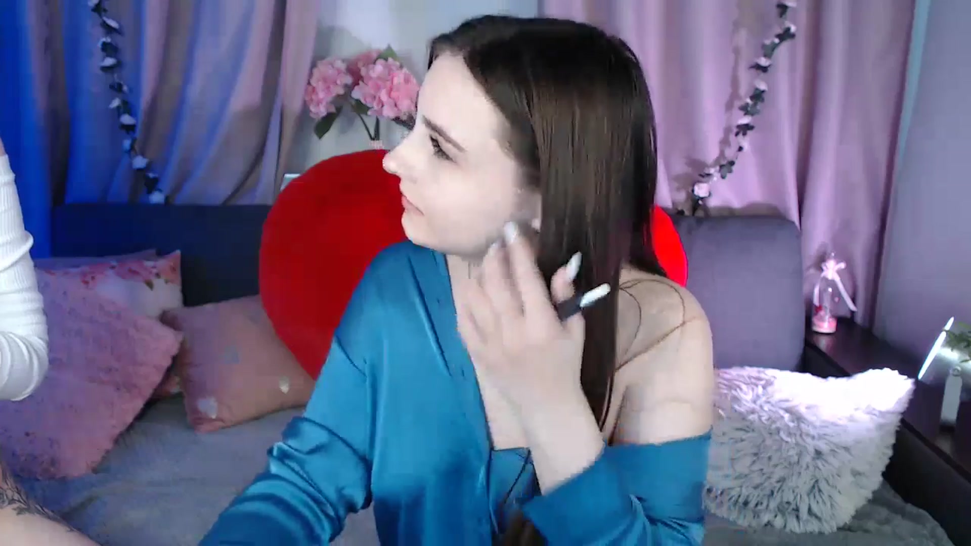 Gallery image thumbnail from LaneyGrey's myfreecams stream on, 03/11/2025, 10:57 image 9 of 20