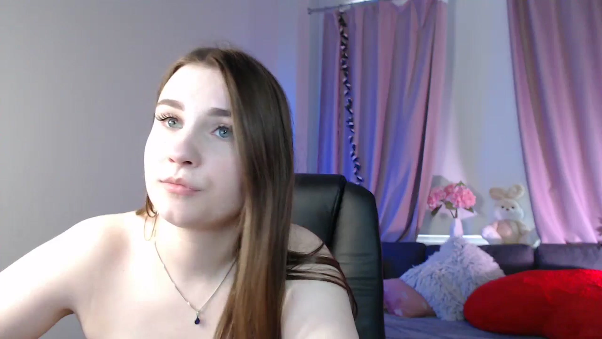Gallery image thumbnail from LaneyGrey's myfreecams stream on, 03/12/2025, 10:24 image 14 of 20