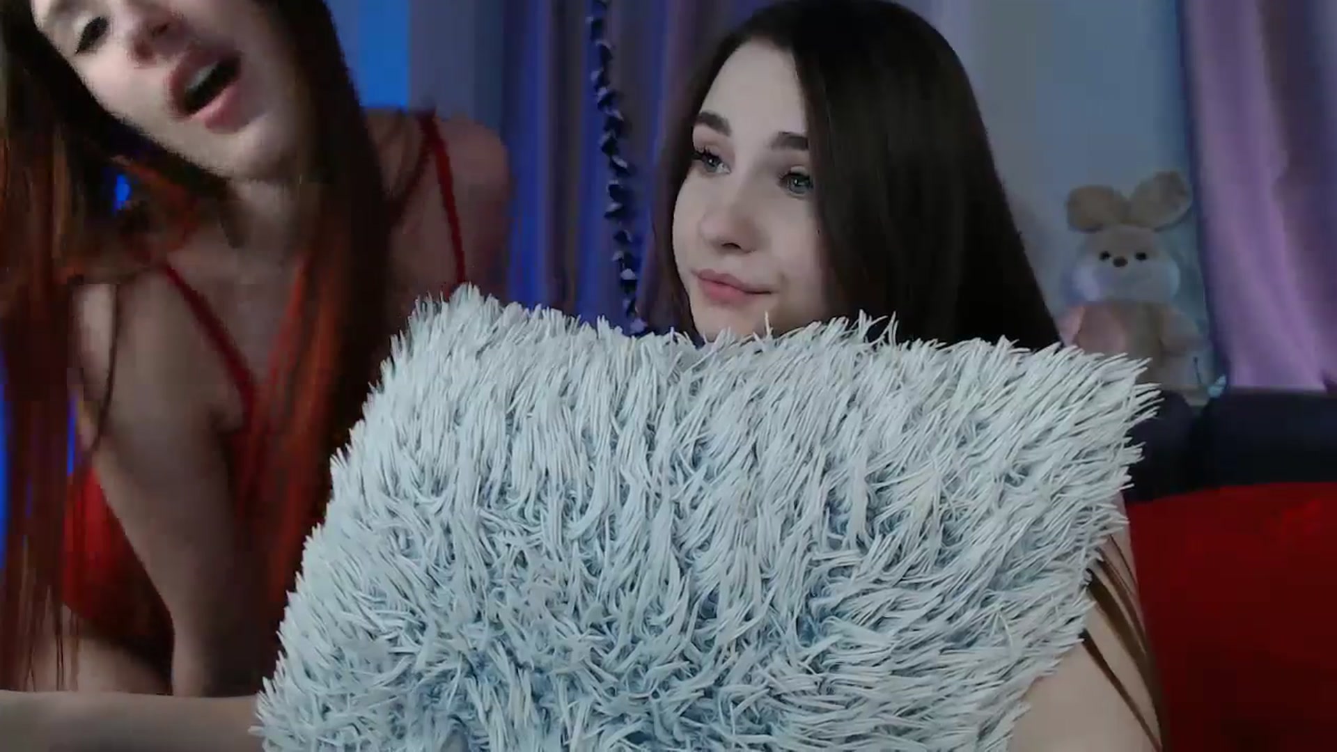 Gallery image thumbnail from LaneyGrey's myfreecams stream on, 03/12/2025, 13:13 image 10 of 20