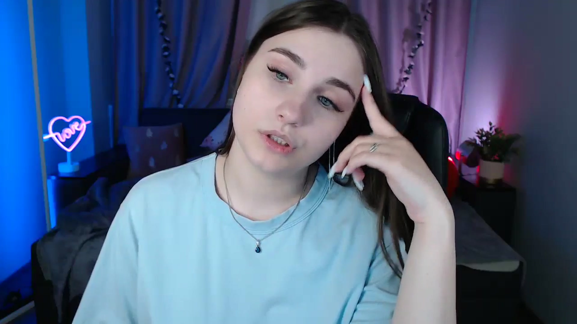 Gallery image thumbnail from LaneyGrey's myfreecams stream on, 03/14/2025, 14:44 image 13 of 20