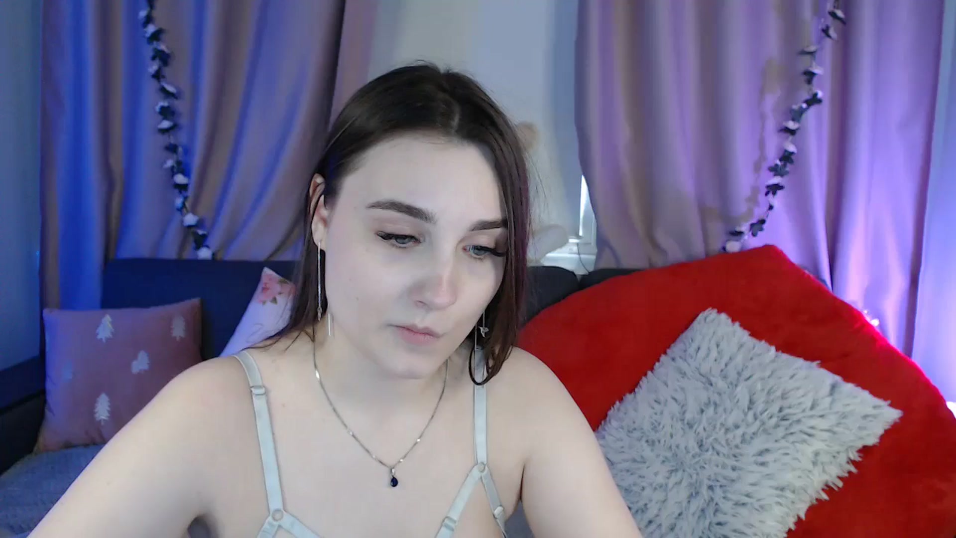 Gallery image thumbnail from LaneyGrey's myfreecams stream on, 03/15/2025, 14:09 image 1 of 20