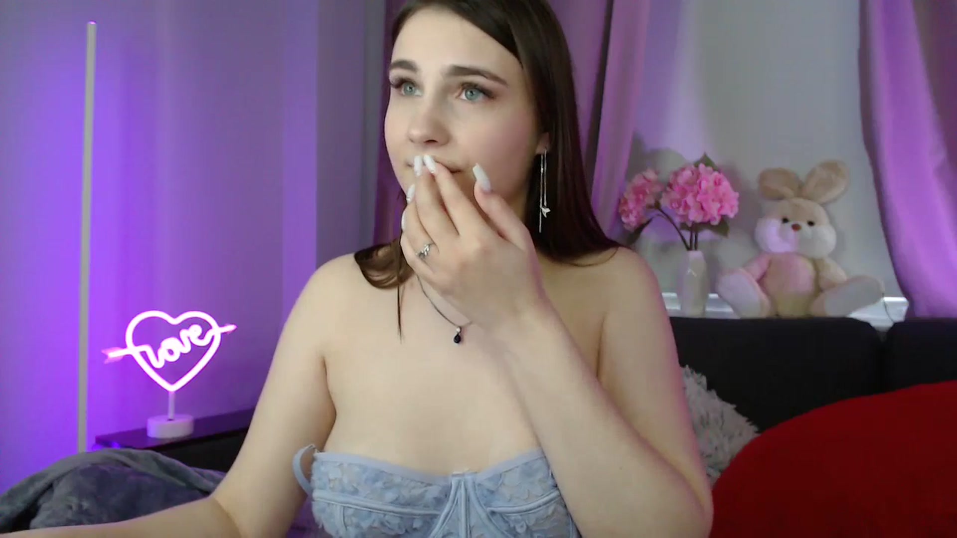 Gallery image thumbnail from LaneyGrey's myfreecams stream on, 03/21/2025, 11:30 image 3 of 20