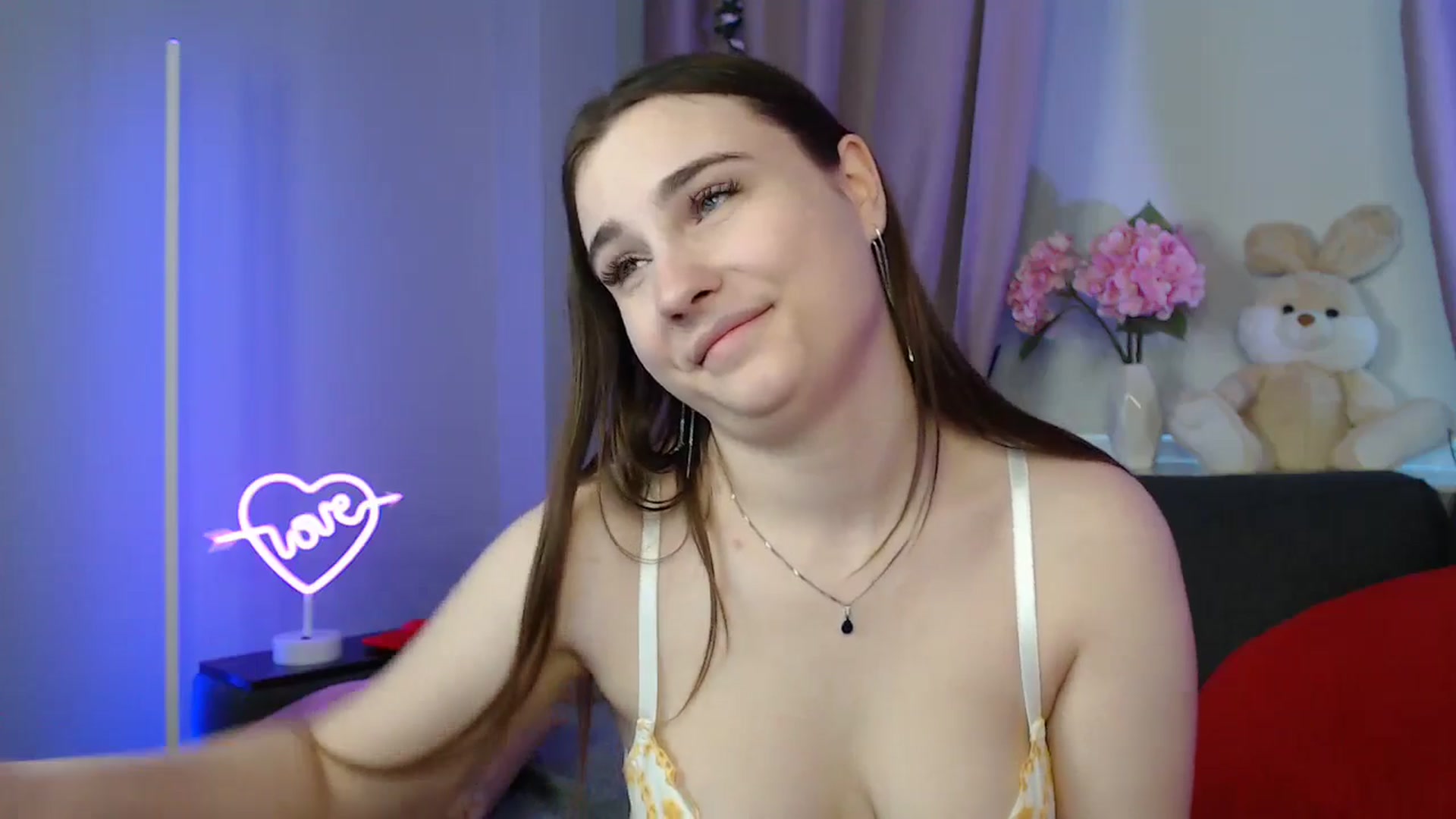Gallery image thumbnail from LaneyGrey's myfreecams stream on, 03/22/2025, 12:51 image 19 of 20
