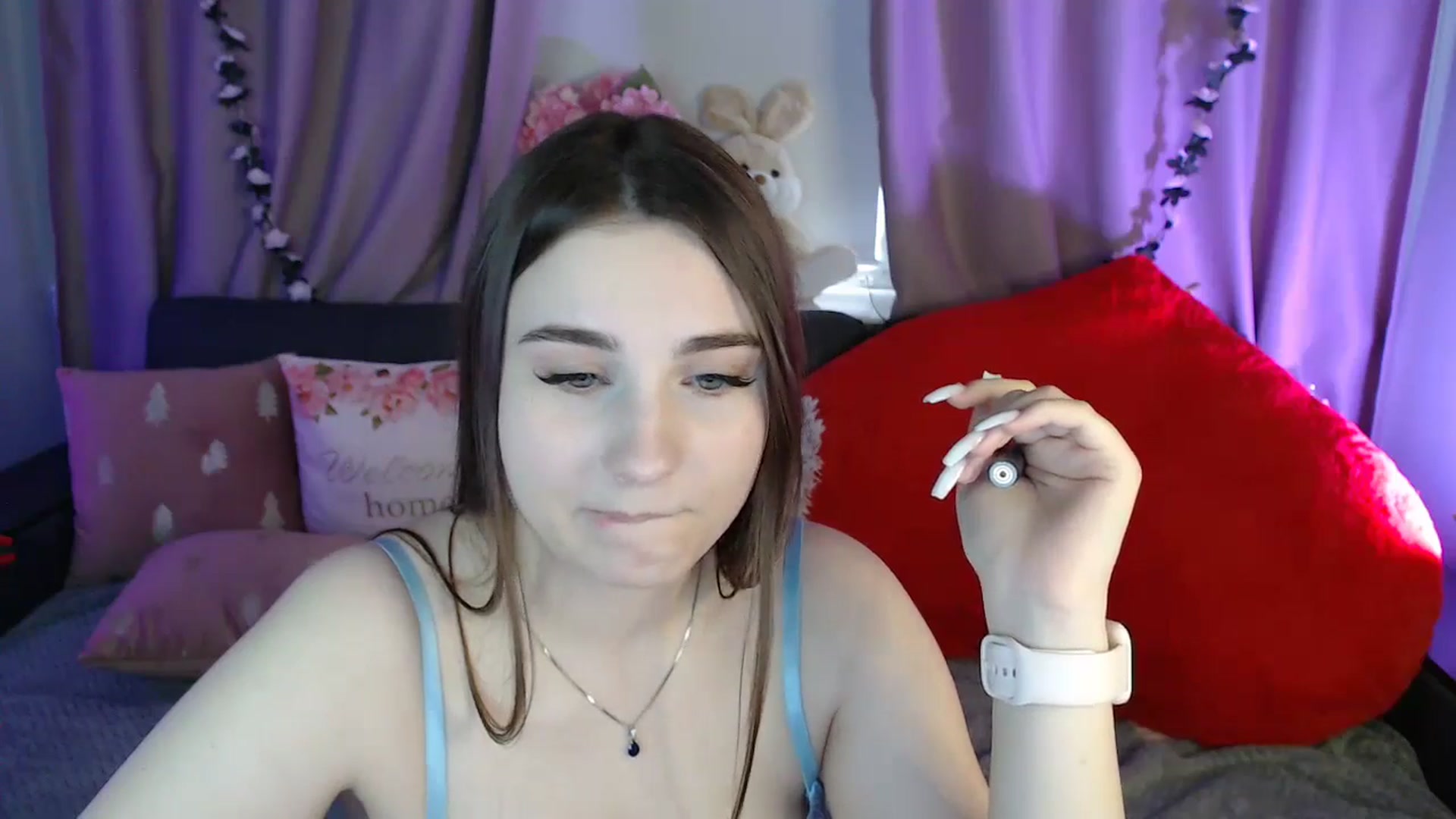 Gallery image thumbnail from LaneyGrey's myfreecams stream on, 03/23/2025, 11:06 image 17 of 20