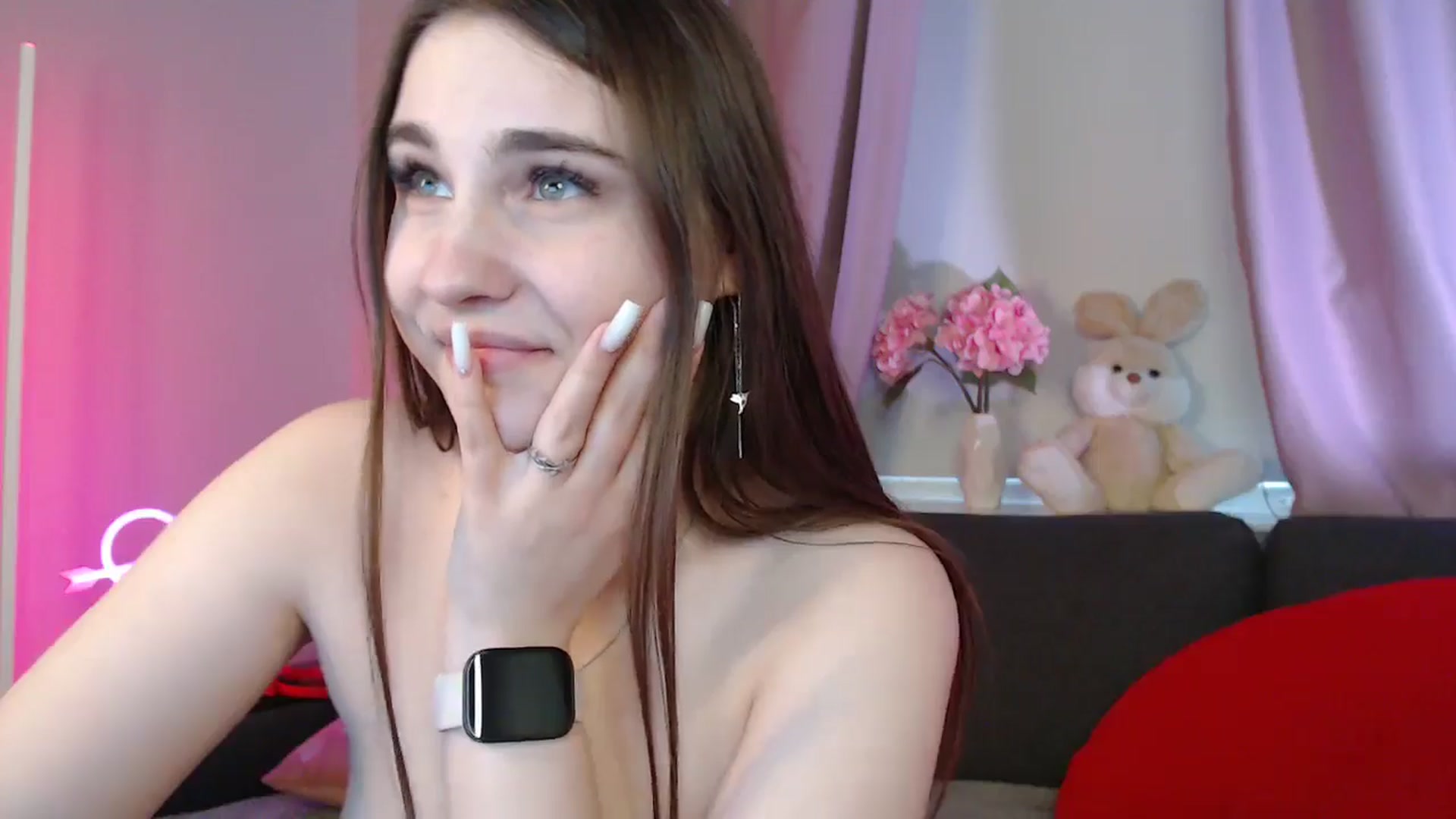 Gallery image thumbnail from LaneyGrey's myfreecams stream on, 03/25/2025, 15:00 image 13 of 20