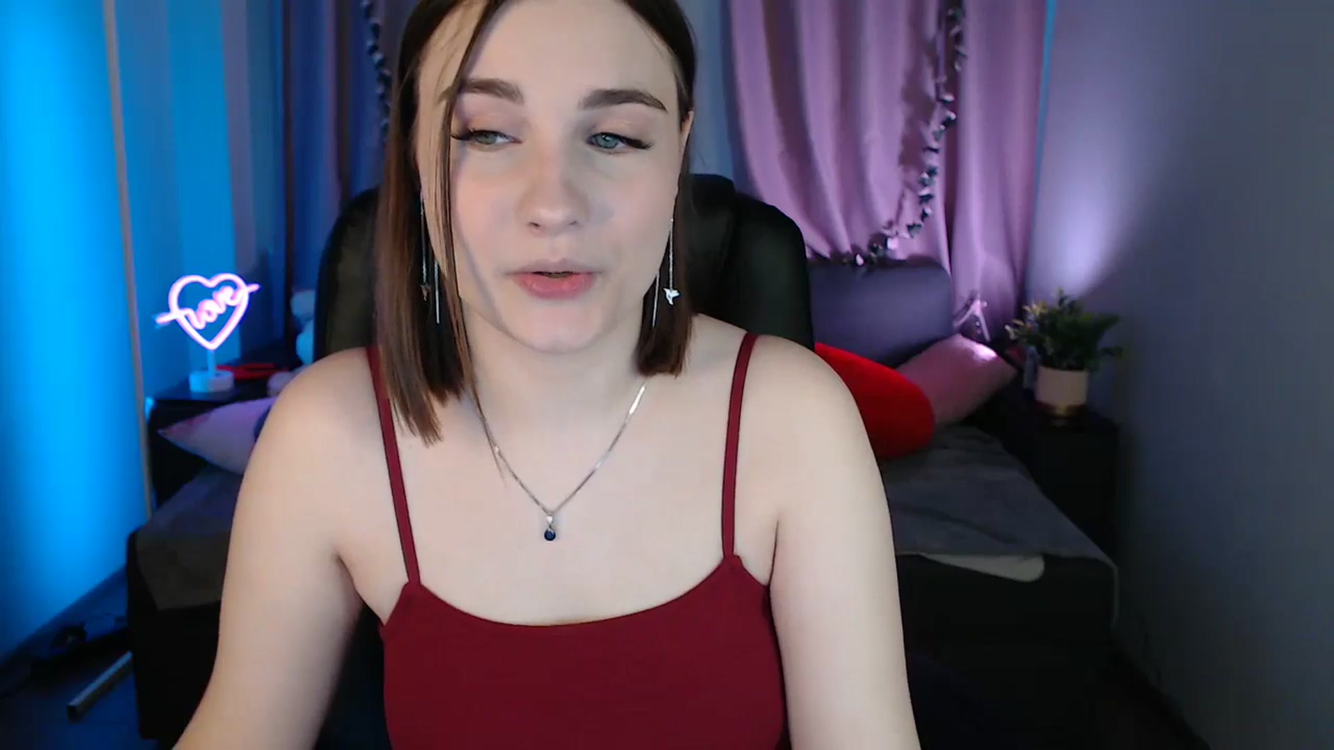 Gallery image thumbnail from LaneyGrey's myfreecams stream on, 04/28/2025, 08:55 image 13 of 20