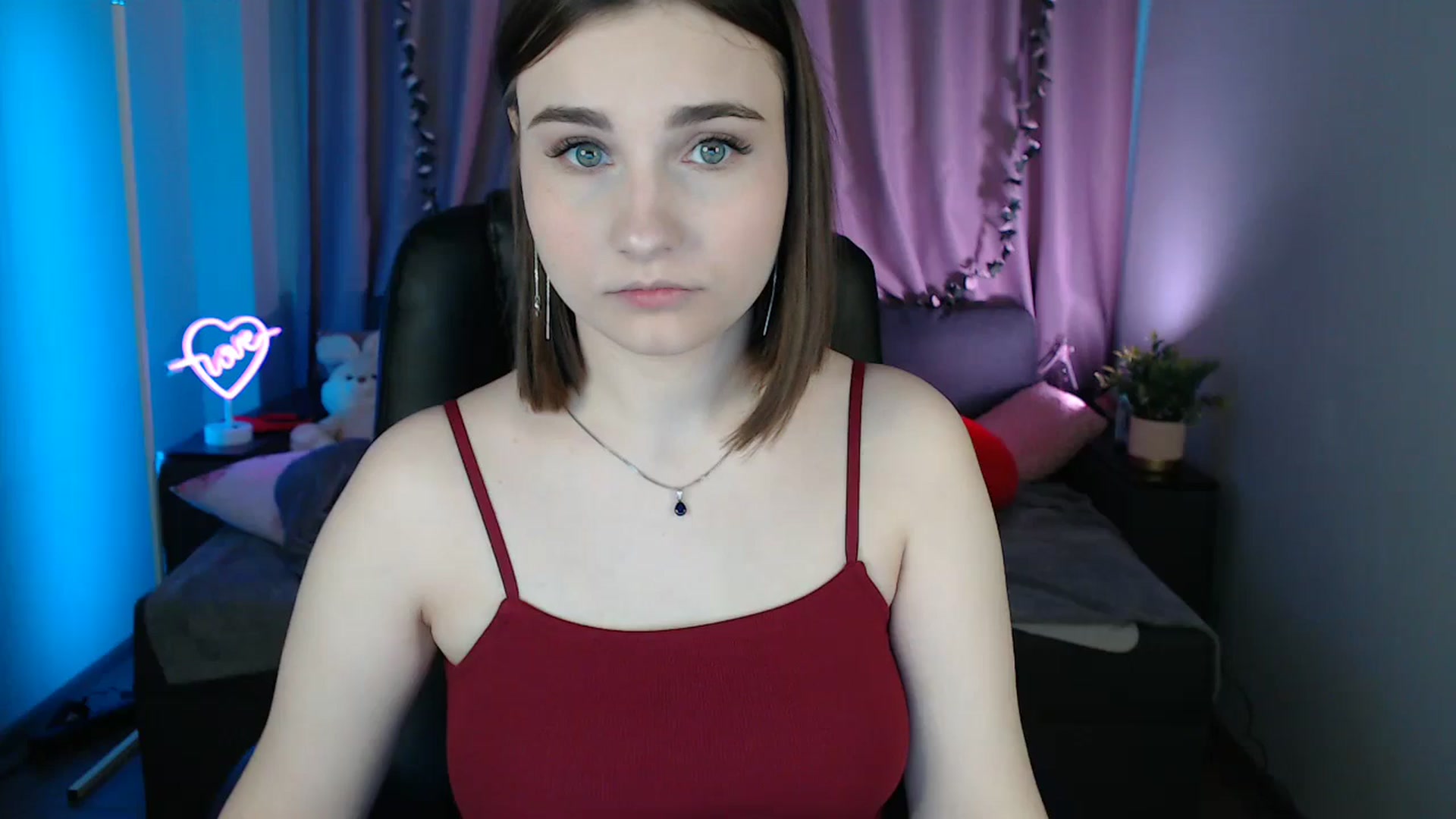 Gallery image thumbnail from LaneyGrey's myfreecams stream on, 04/28/2025, 08:55 image 1 of 20