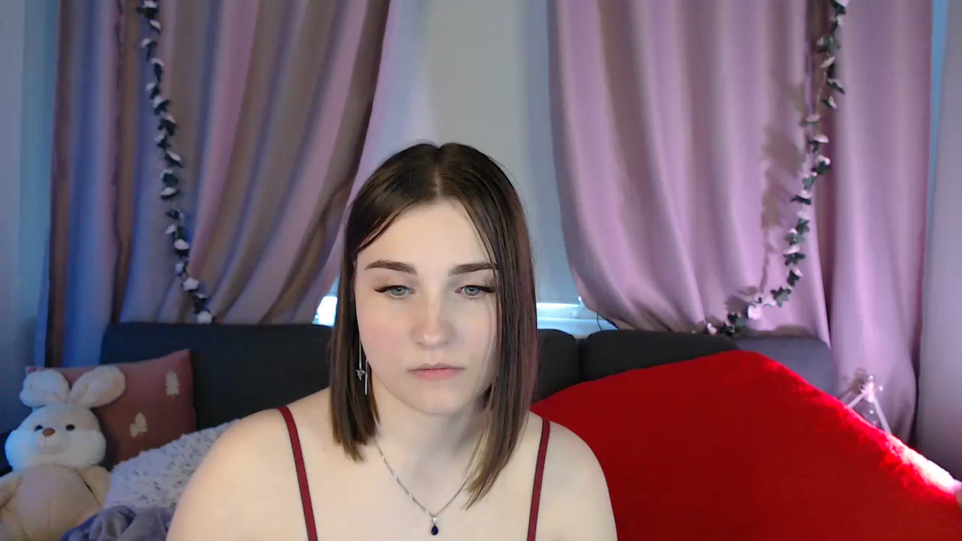 Gallery image thumbnail from LaneyGrey's myfreecams stream on, 04/28/2025, 11:18 image 4 of 20