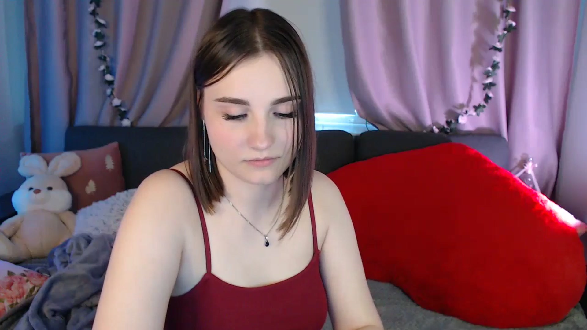 Gallery image thumbnail from LaneyGrey's myfreecams stream on, 04/28/2025, 11:18 image 6 of 20