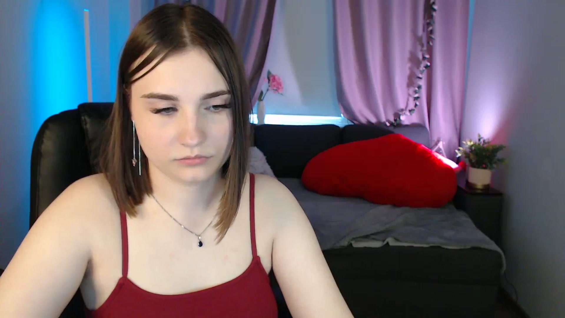Gallery image thumbnail from LaneyGrey's myfreecams stream on, 04/28/2025, 13:06 image 13 of 20