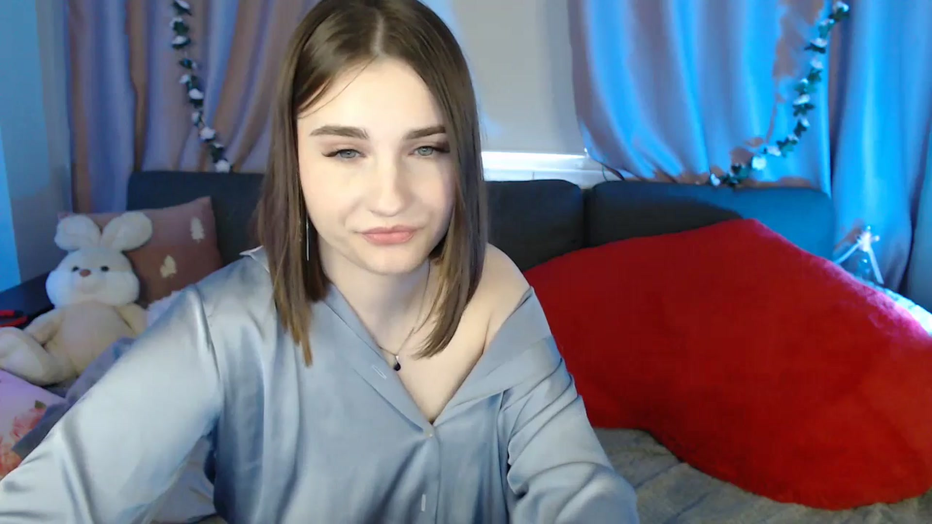 Gallery image thumbnail from LaneyGrey's myfreecams stream on, 04/29/2025, 10:20 image 14 of 20
