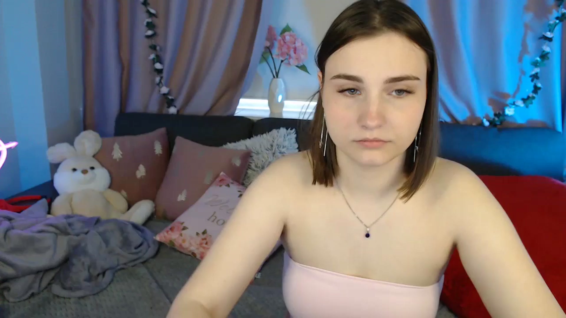 Gallery image thumbnail from LaneyGrey's myfreecams stream on, 04/30/2025, 12:56 image 13 of 20