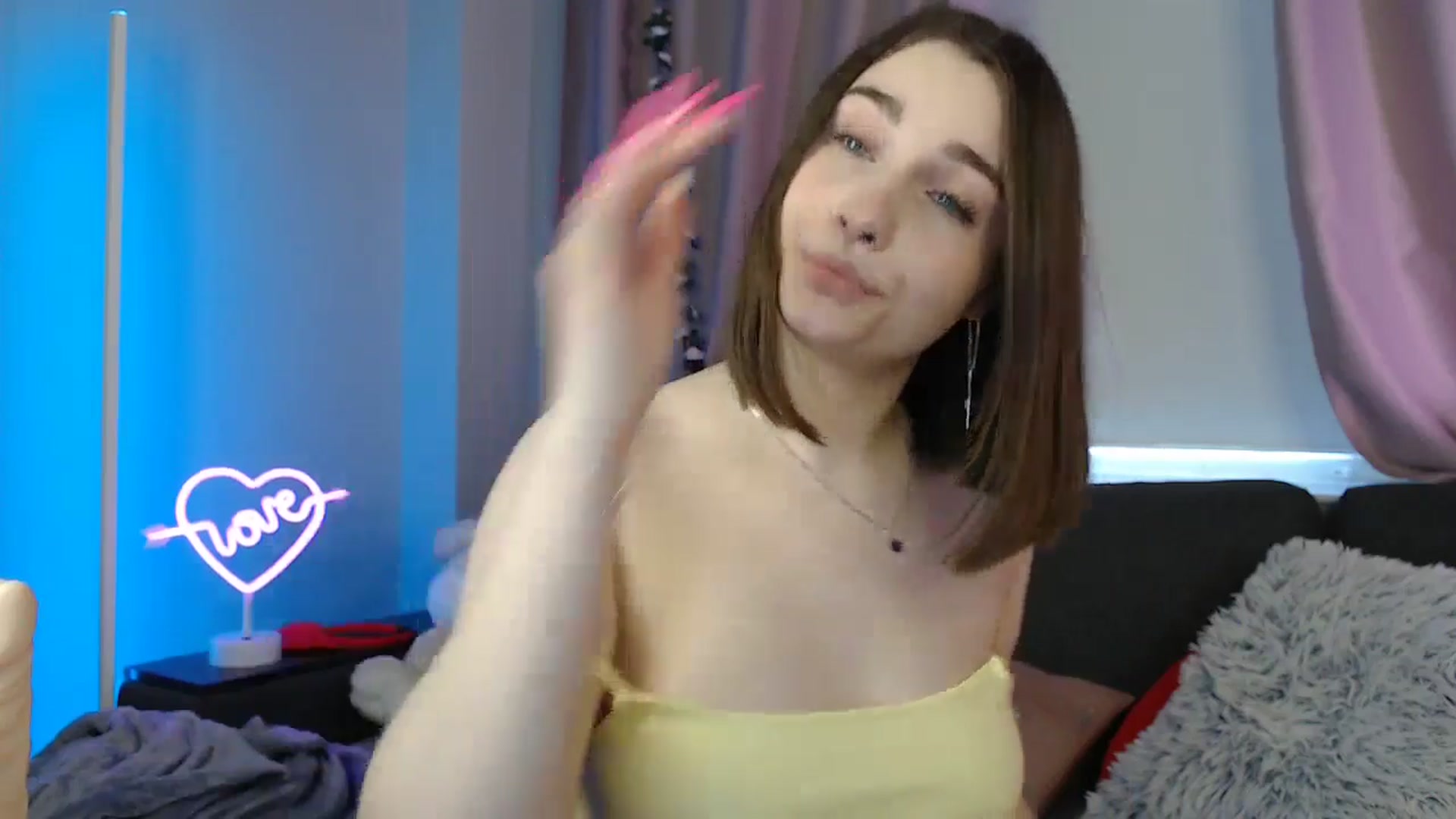 Gallery image thumbnail from LaneyGrey's myfreecams stream on, 05/04/2025, 10:24 image 20 of 20