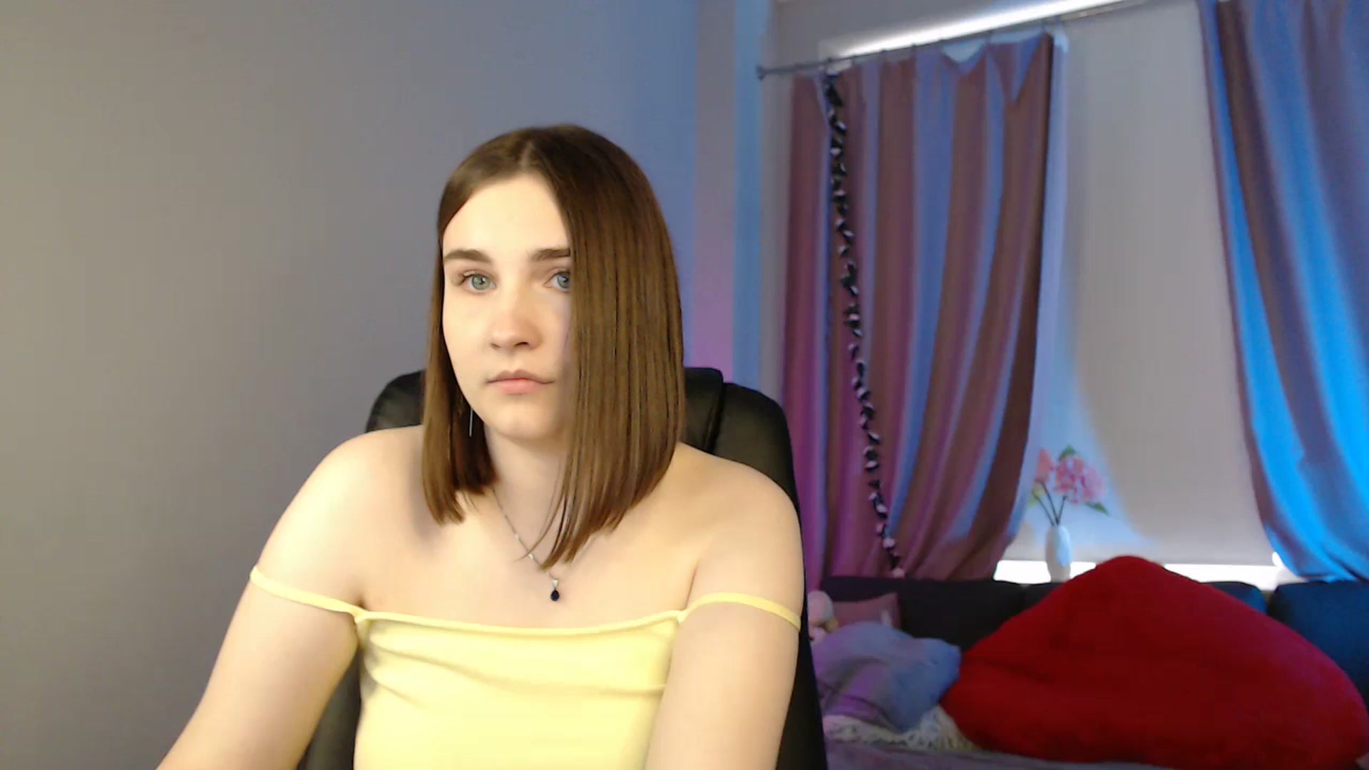 Gallery image thumbnail from LaneyGrey's myfreecams stream on, 05/16/2025, 11:05 image 20 of 20
