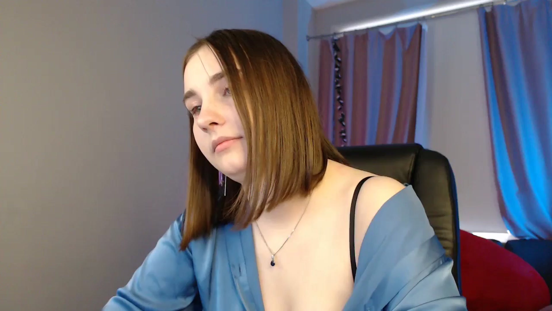 Gallery image thumbnail from LaneyGrey's myfreecams stream on, 05/17/2025, 10:09 image 7 of 20
