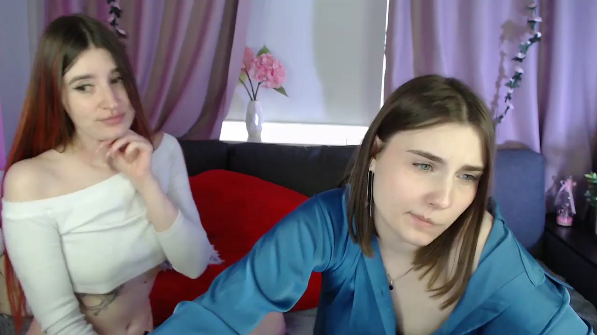 Gallery image thumbnail from LaneyGrey's myfreecams stream on, 05/20/2025, 13:57 image 12 of 20