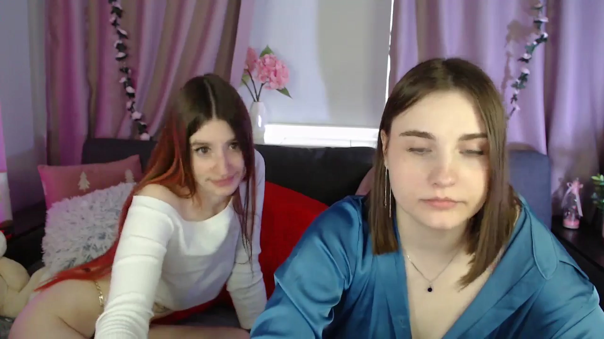 Gallery image thumbnail from LaneyGrey's myfreecams stream on, 05/20/2025, 13:57 image 19 of 20