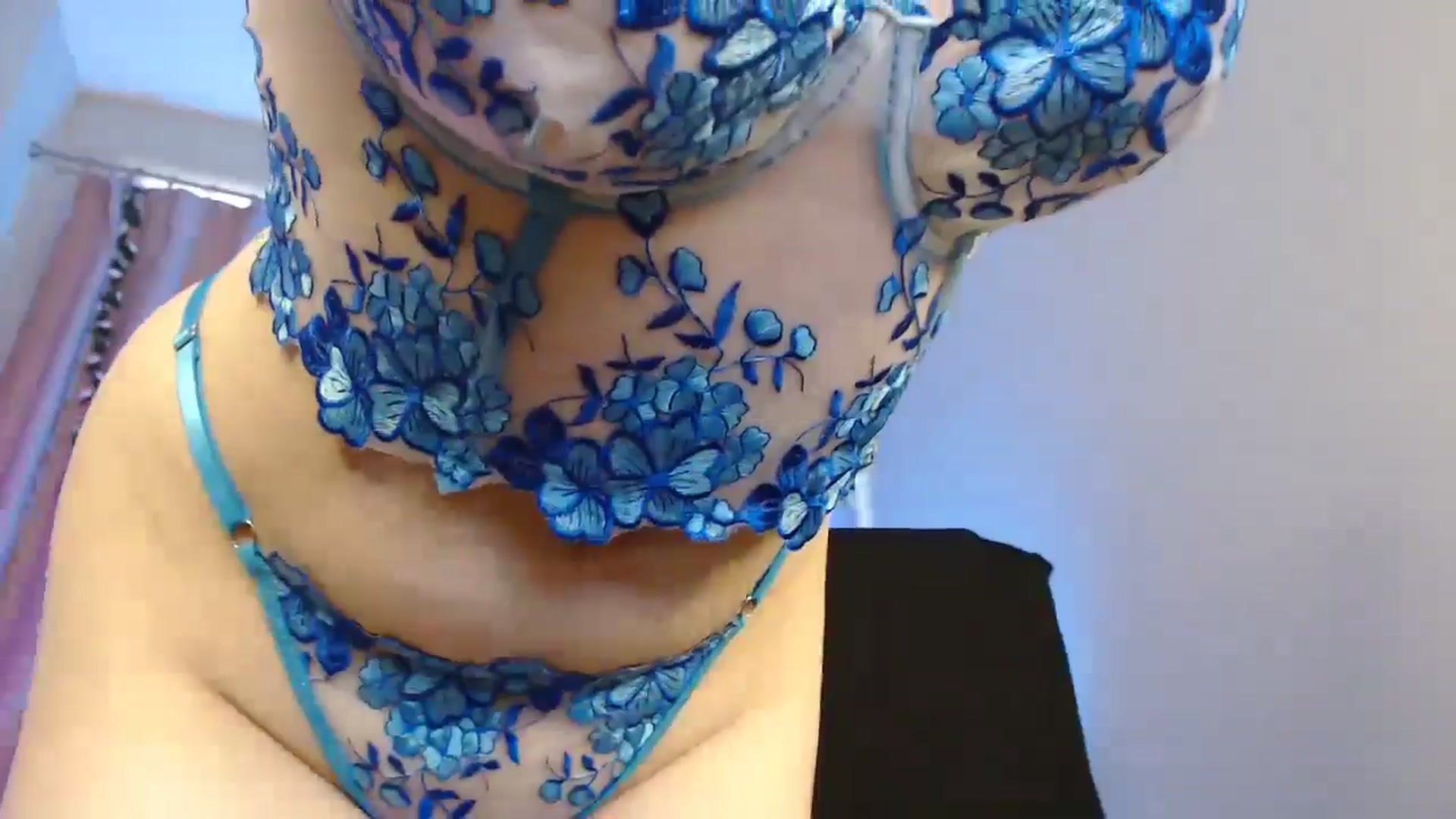 Gallery image thumbnail from LaneyGrey's myfreecams stream on, 05/24/2025, 10:08 image 8 of 20