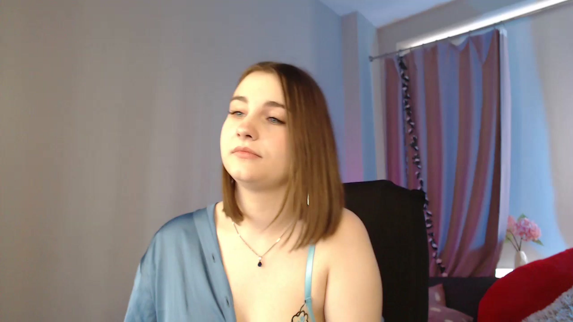 Gallery image thumbnail from LaneyGrey's myfreecams stream on, 05/27/2025, 10:50 image 13 of 20