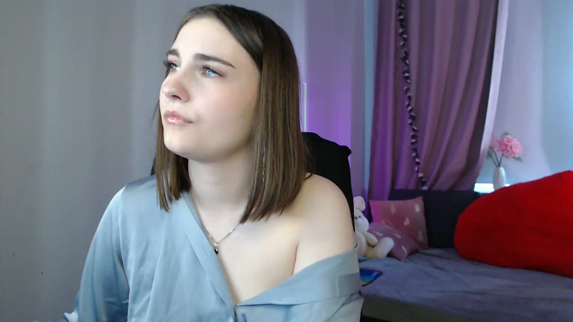 Gallery image thumbnail from LaneyGrey's myfreecams stream on, 05/30/2025, 12:48 image 16 of 20