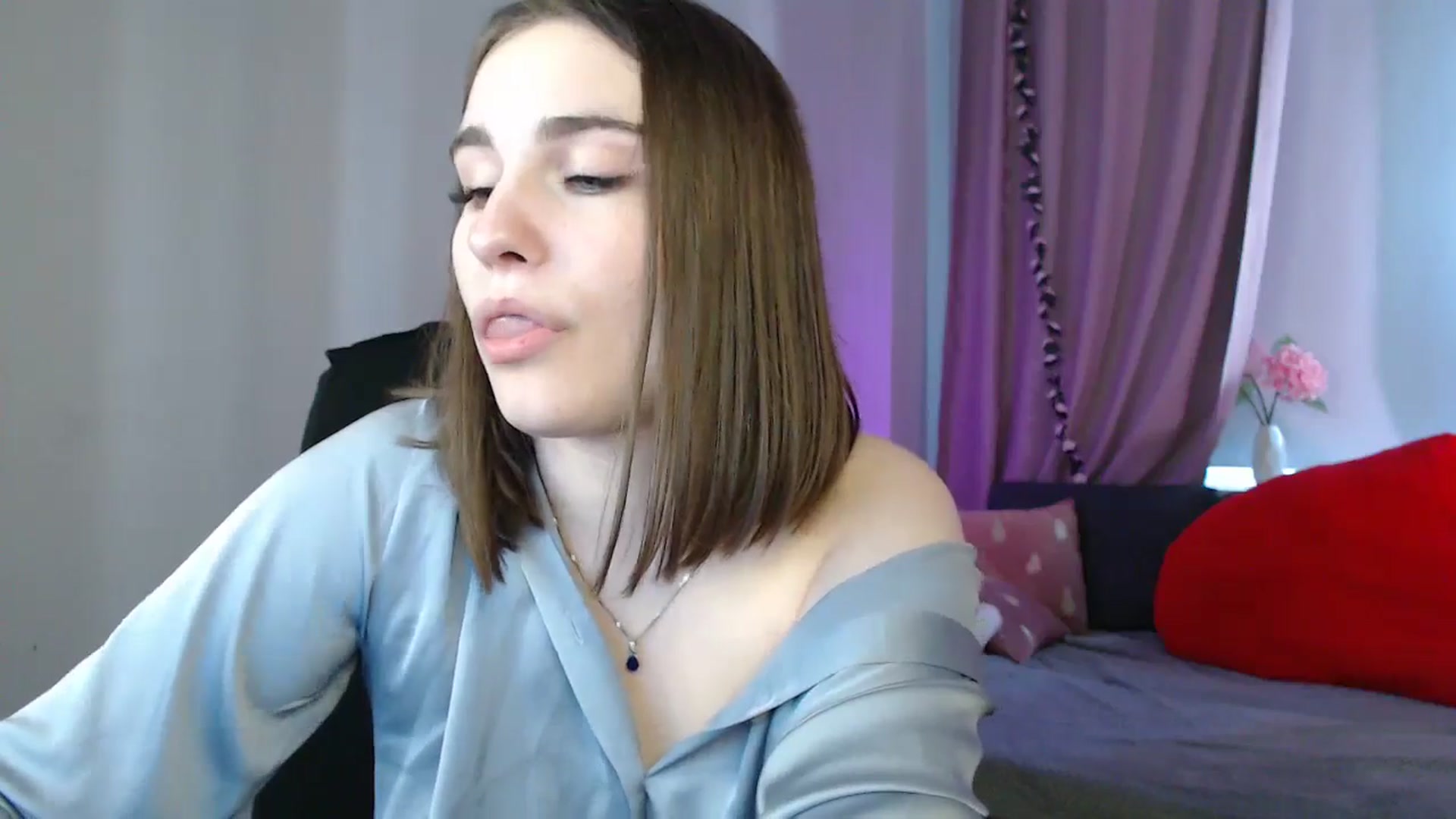 Gallery image thumbnail from LaneyGrey's myfreecams stream on, 05/30/2025, 12:48 image 3 of 20