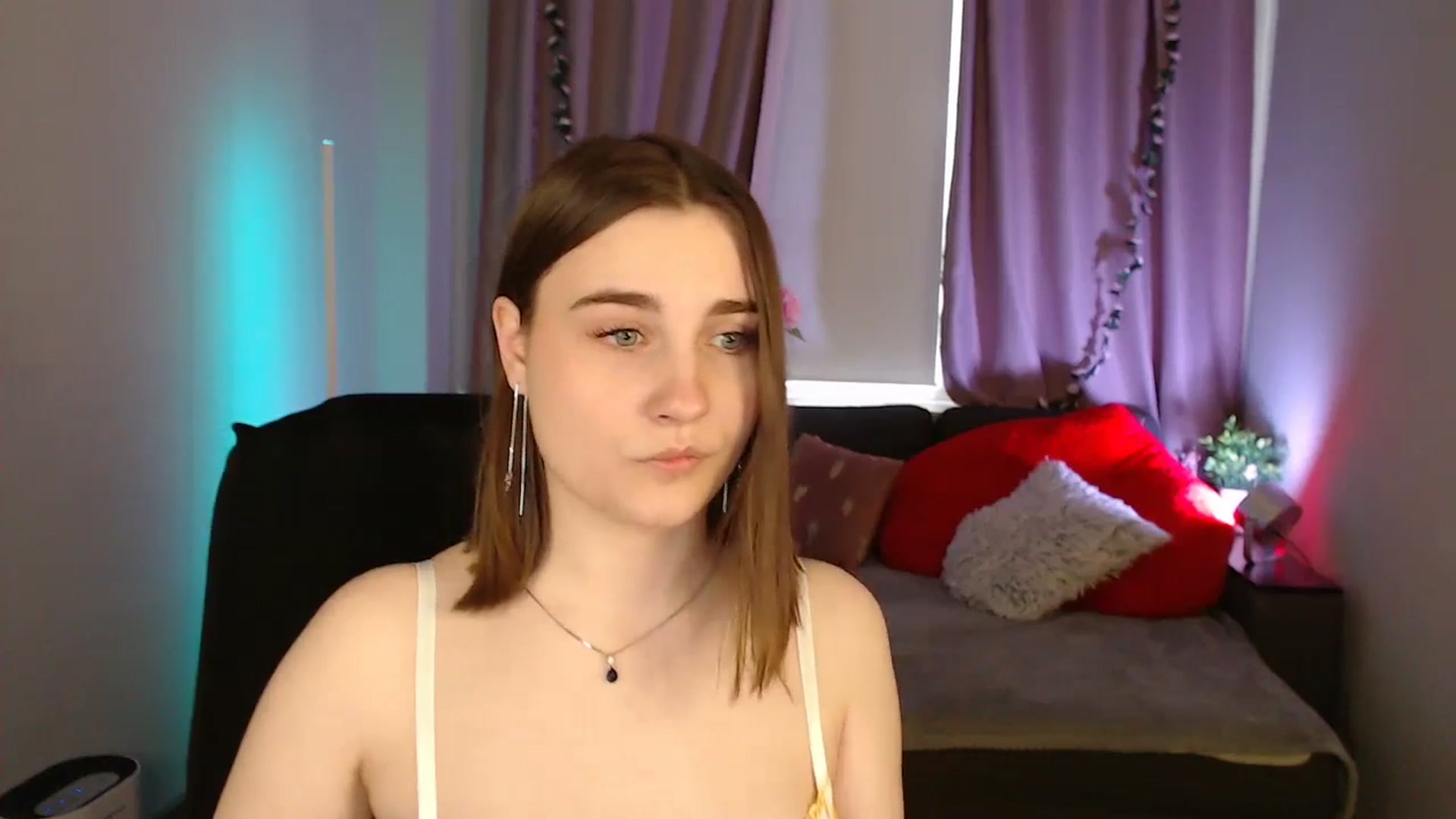 Gallery image thumbnail from LaneyGrey's myfreecams stream on, 06/11/2025, 12:01 image 20 of 20
